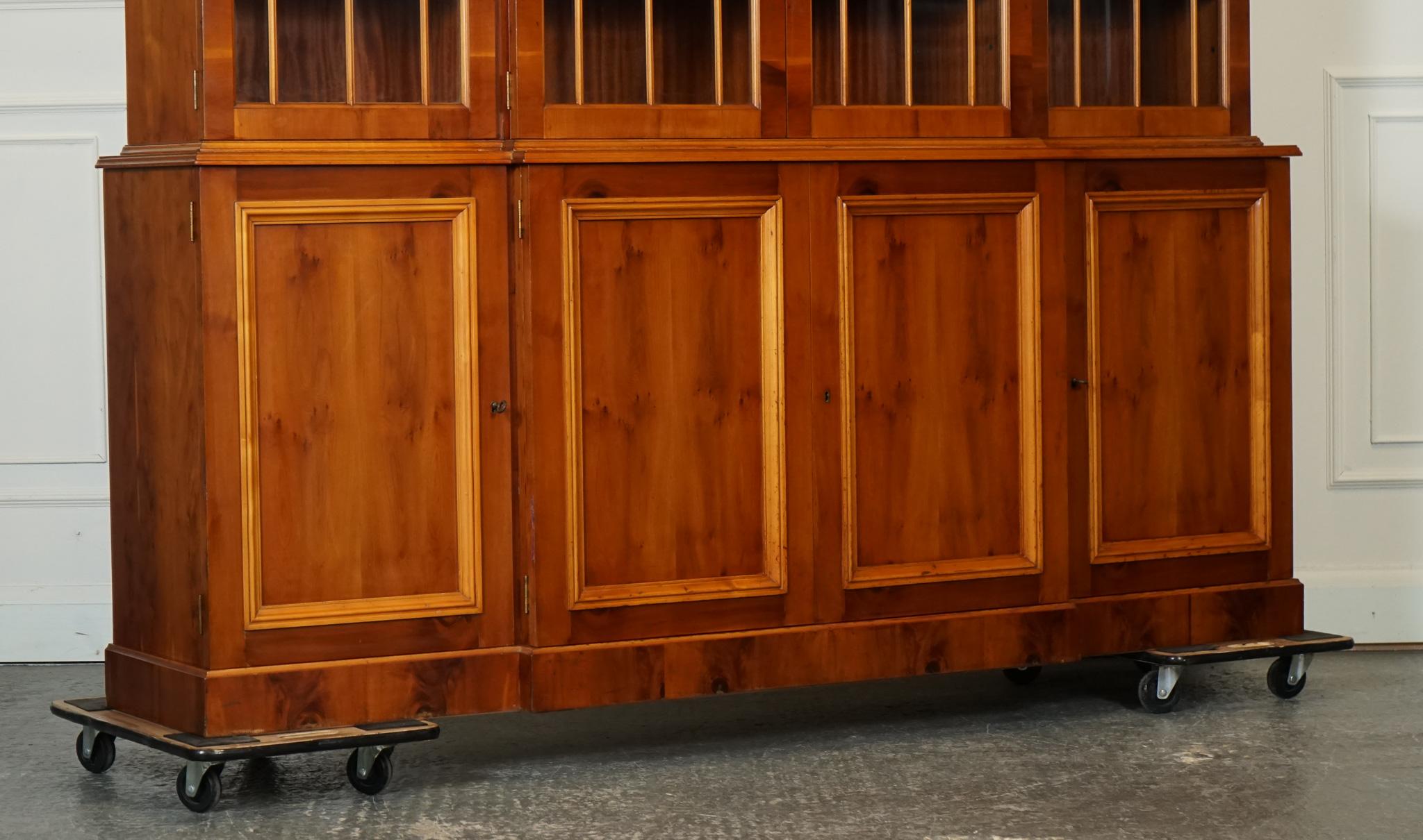 British VINTAGE YEW WOOD DISPLAY CABINET BOOKCASE WiTH ADJUSTABLE SHELVES