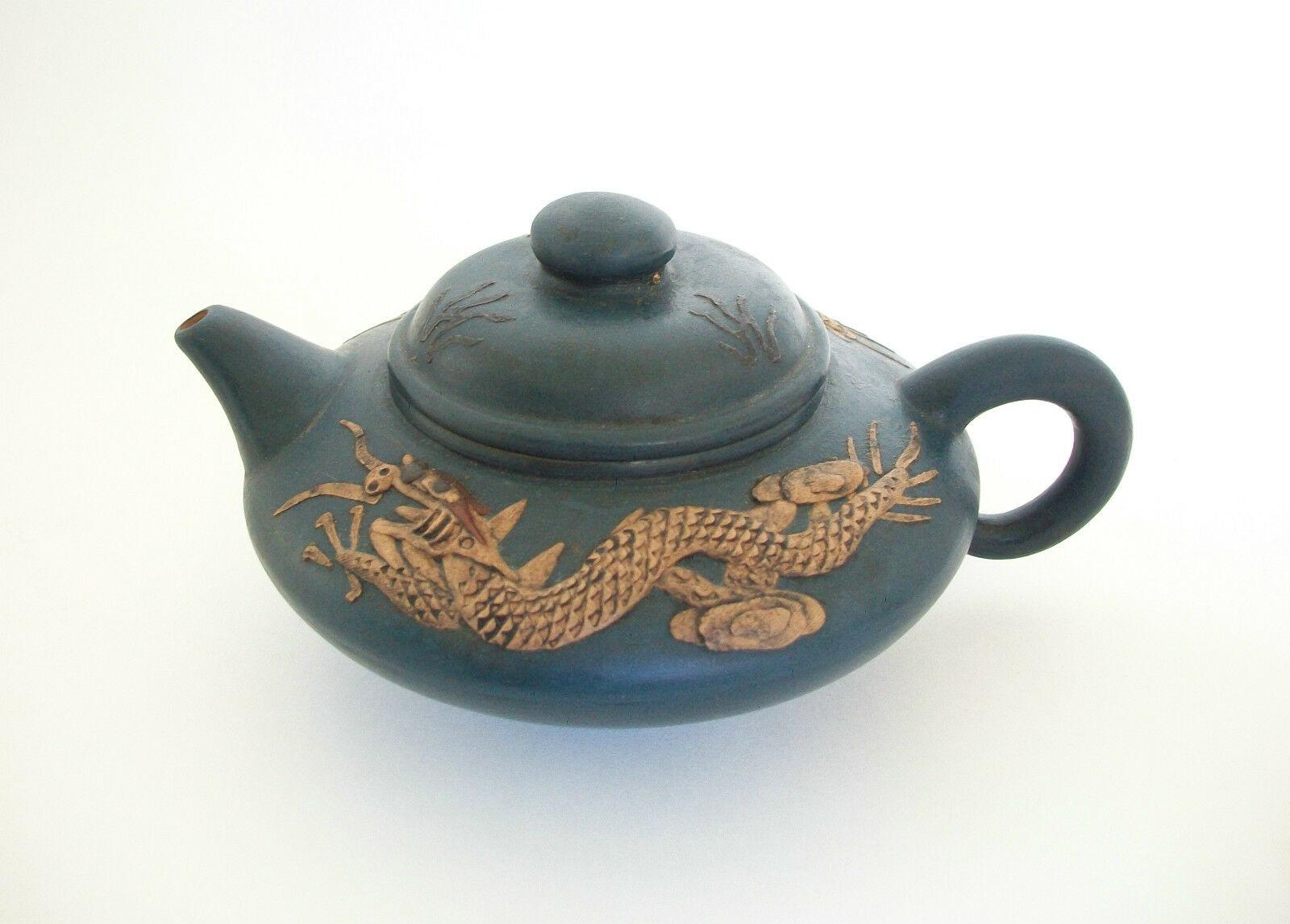 Vintage Yixing Zisha Teapot - Fine Carving/Glaze, Signed, China, 20th Century For Sale 6