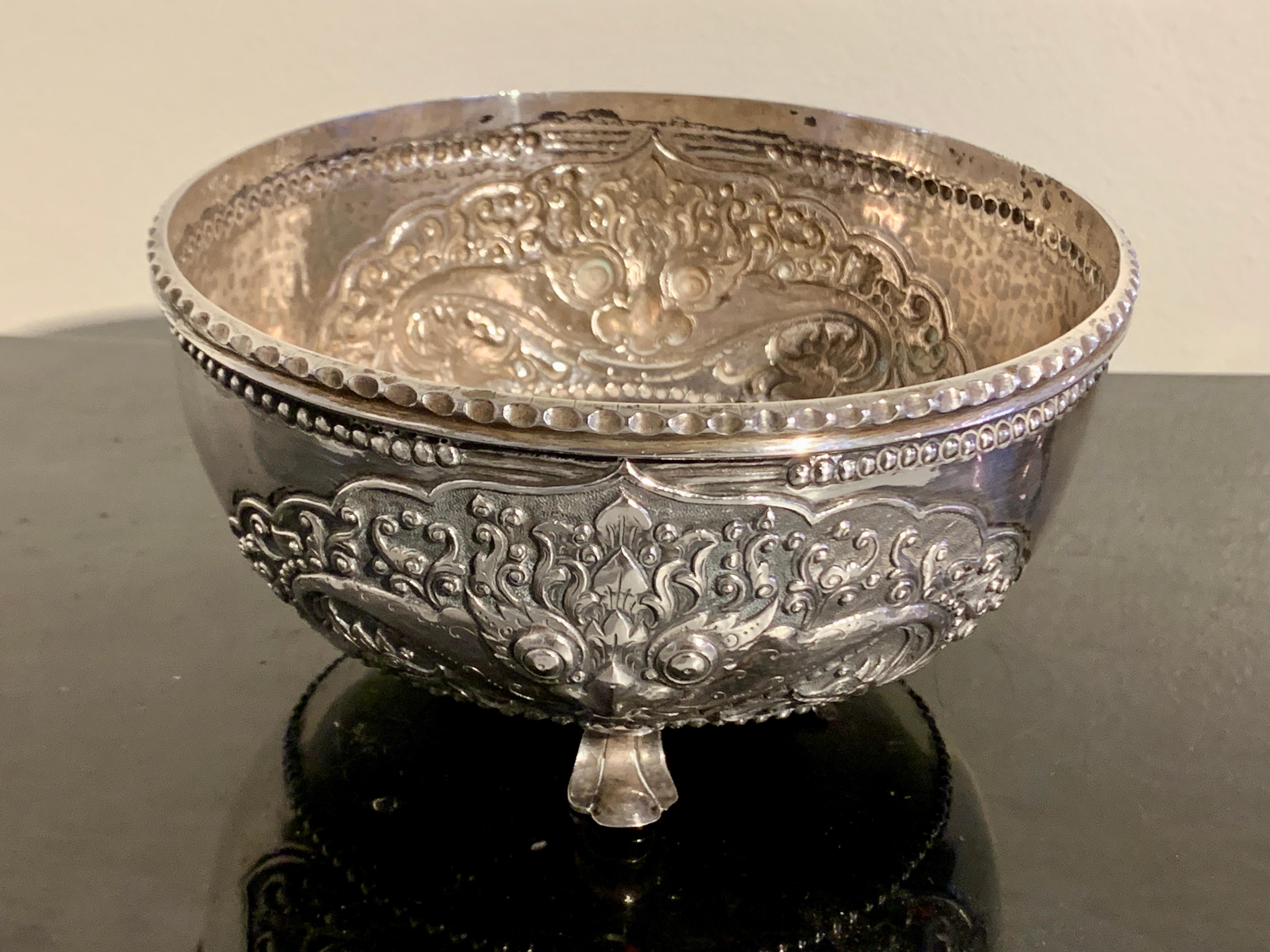 Javanese Vintage Yogya Silver Kala Bowl by Tom's Silver, circa 1960's, Indonesia For Sale