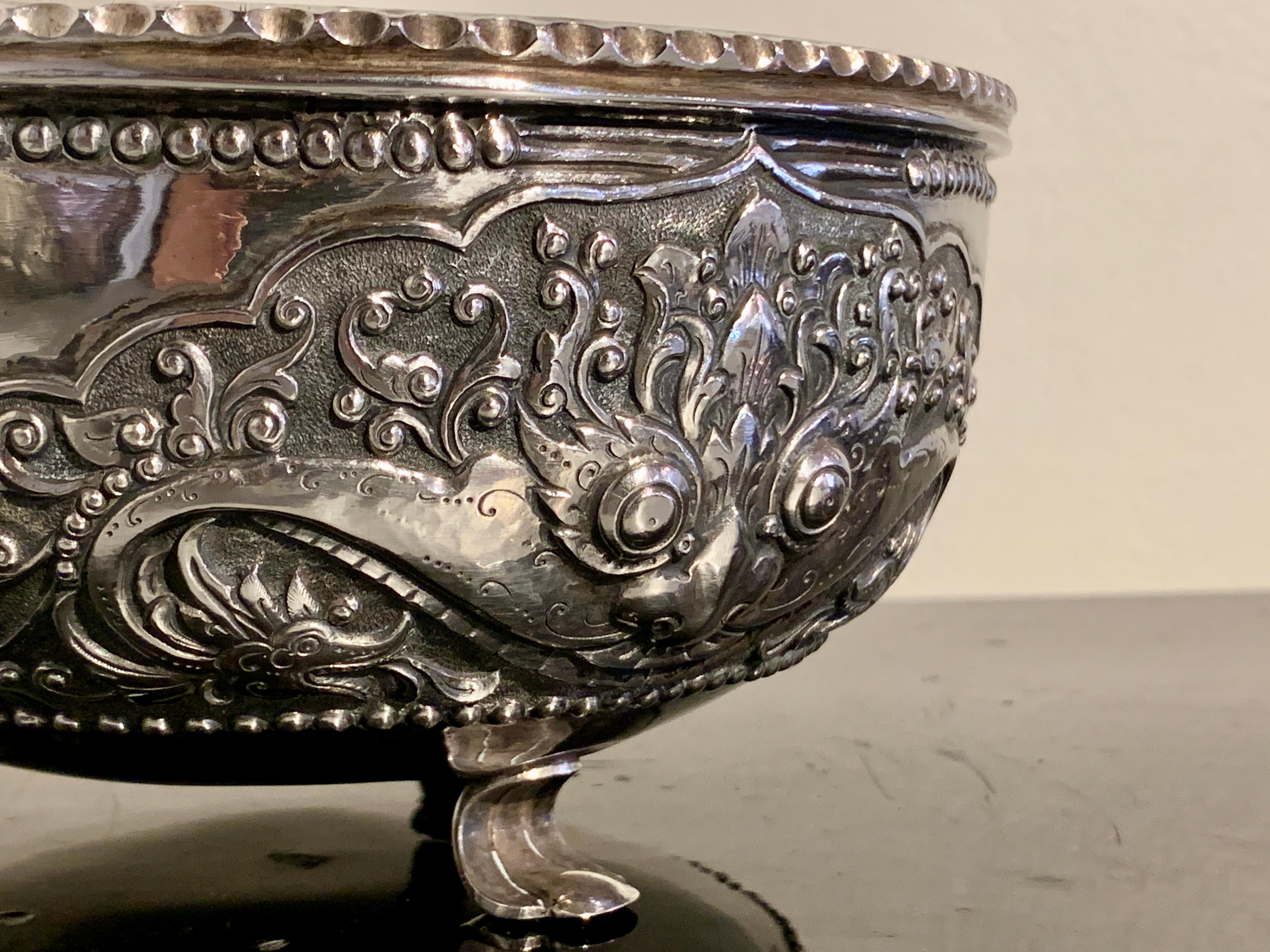 Vintage Yogya Silver Kala Bowl by Tom's Silver, circa 1960's, Indonesia In Good Condition For Sale In Austin, TX