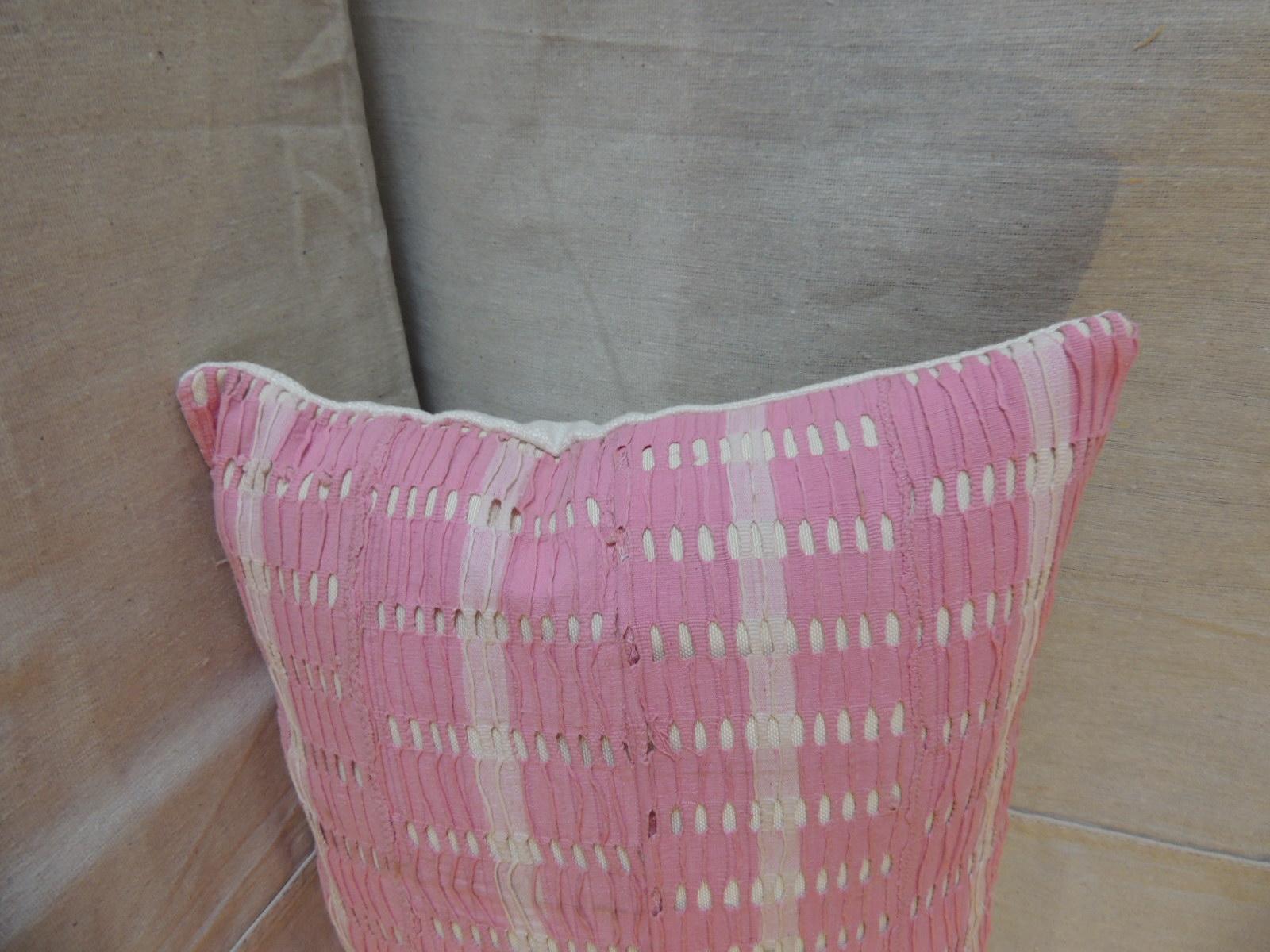 Vintage Yoruba lace weave hot pink African bolster decorative pillow
with soft grey color cotton backing.
Decorative pillow handcrafted and designed in the USA.
Closure by stitch (no zipper closure) with custom made pillow insert.
Size: 15