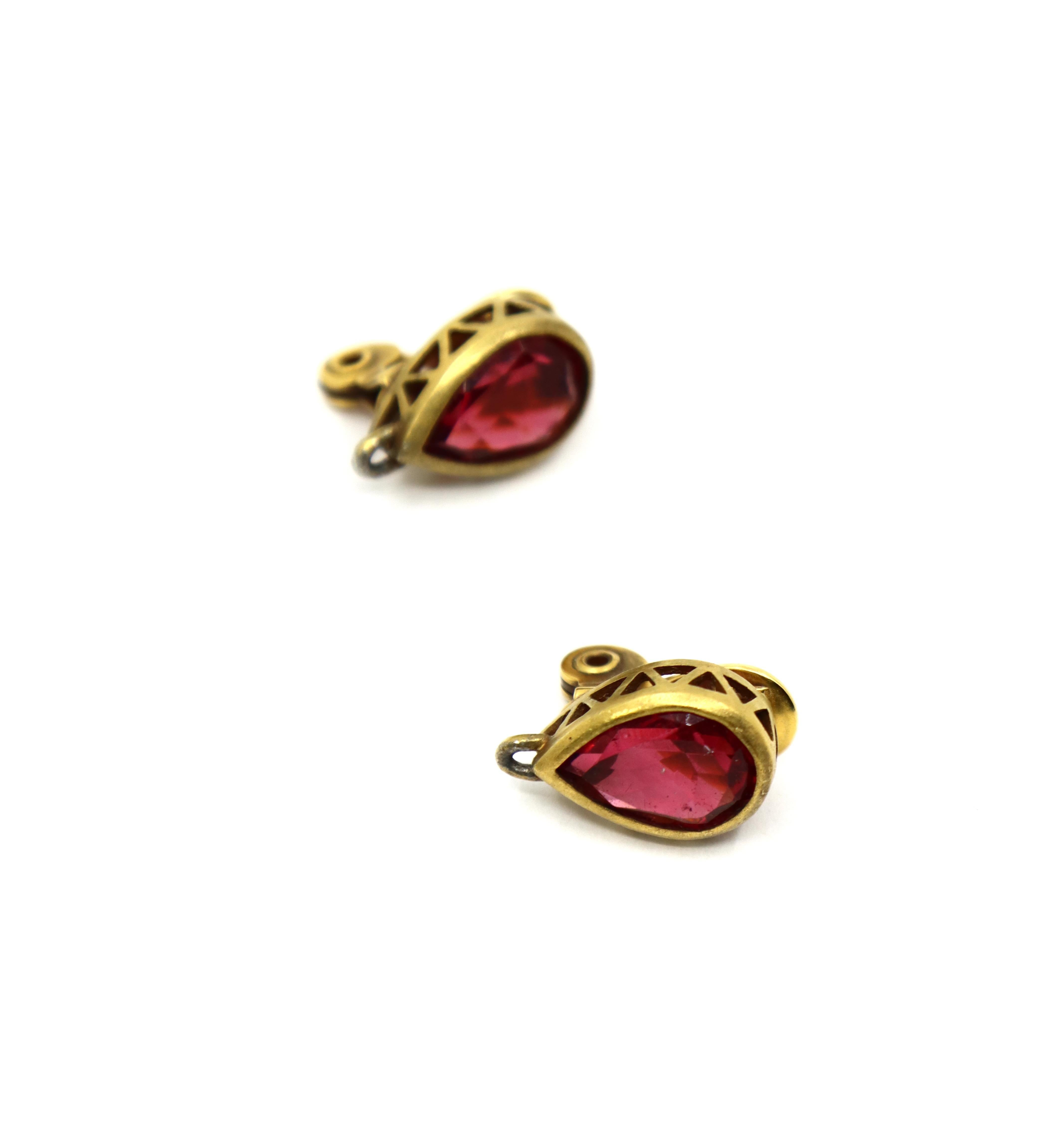 Vintage YSL Gold Tone Rosa Kristall Ohrringe im Angebot 2