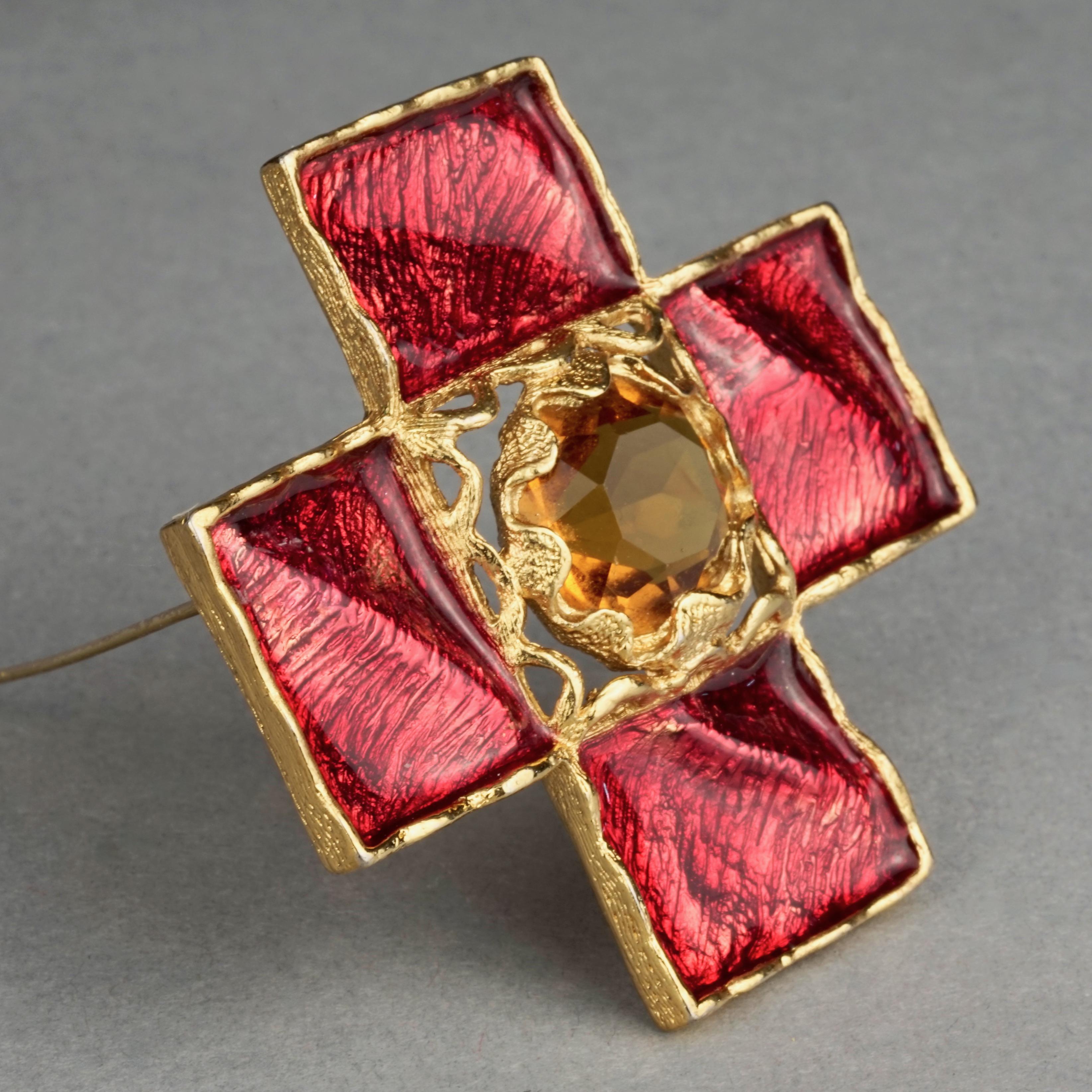 Vintage YSL Yves Saint Laurent by Goossens Wrinkled Red Cross Enamel Brooch In Excellent Condition In Kingersheim, Alsace