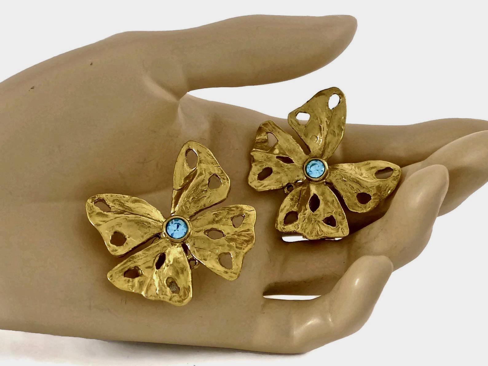 Vintage YSL Yves Saint Laurent by Robert Goossens Butterfly Rhinestone Earrings In Excellent Condition For Sale In Kingersheim, Alsace