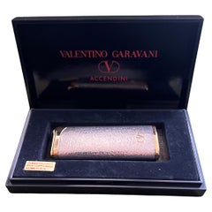 Briquet rétro YSL Yves Saint Laurent doré et argenté, vers 1980