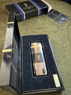 Encendedor Retro Vintage "YSL" Yves Saint Laurent, años 80 Estuche original
