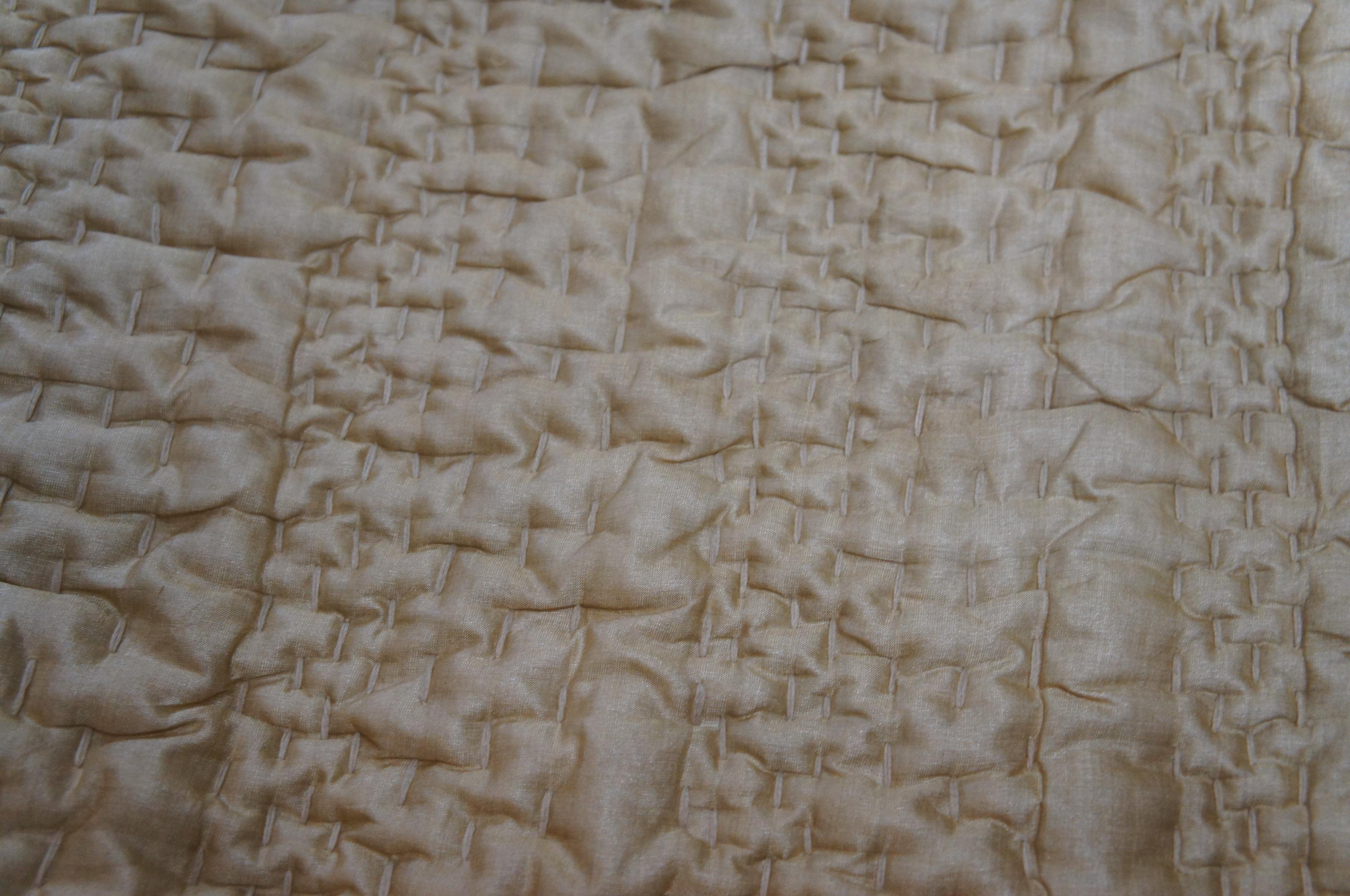 Vintage Yves Delorme Paris King Size Comforter Bedspread Coverlet Blanket 110