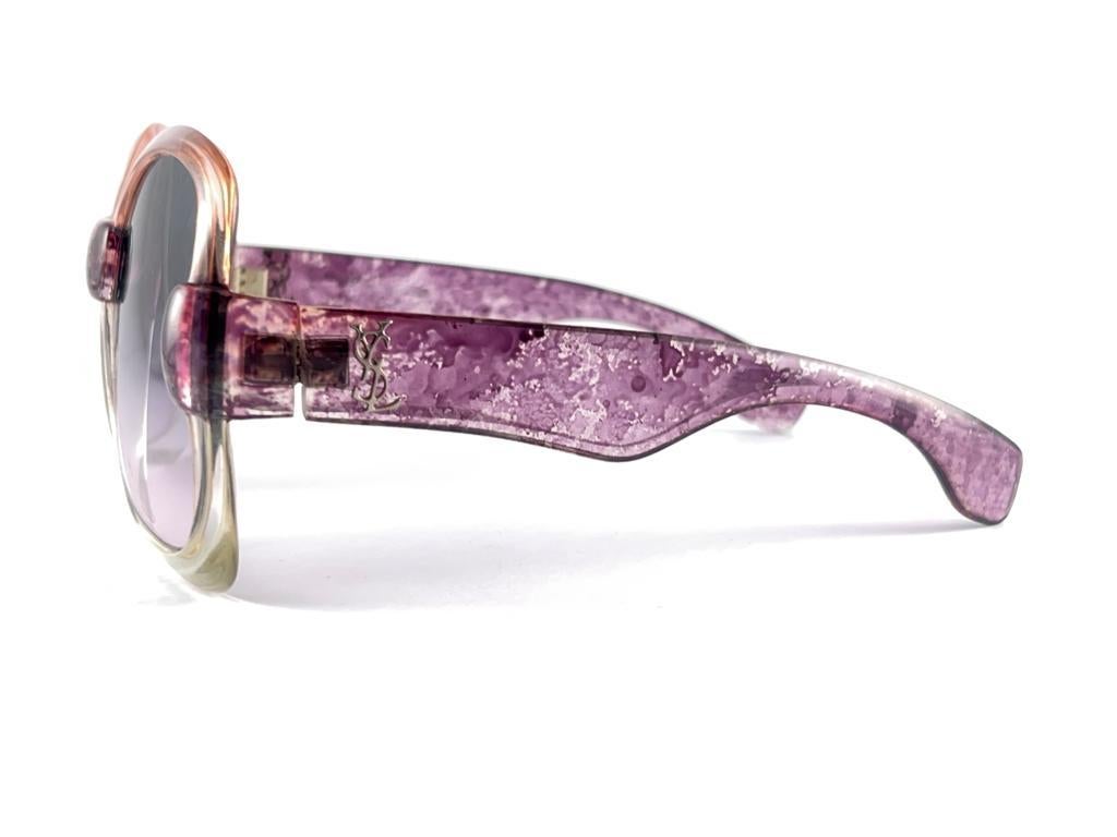 Vintage Yves Saint Laurent 541 Multicolor Gradient Purple Lenses 70'S France In New Condition For Sale In Baleares, Baleares