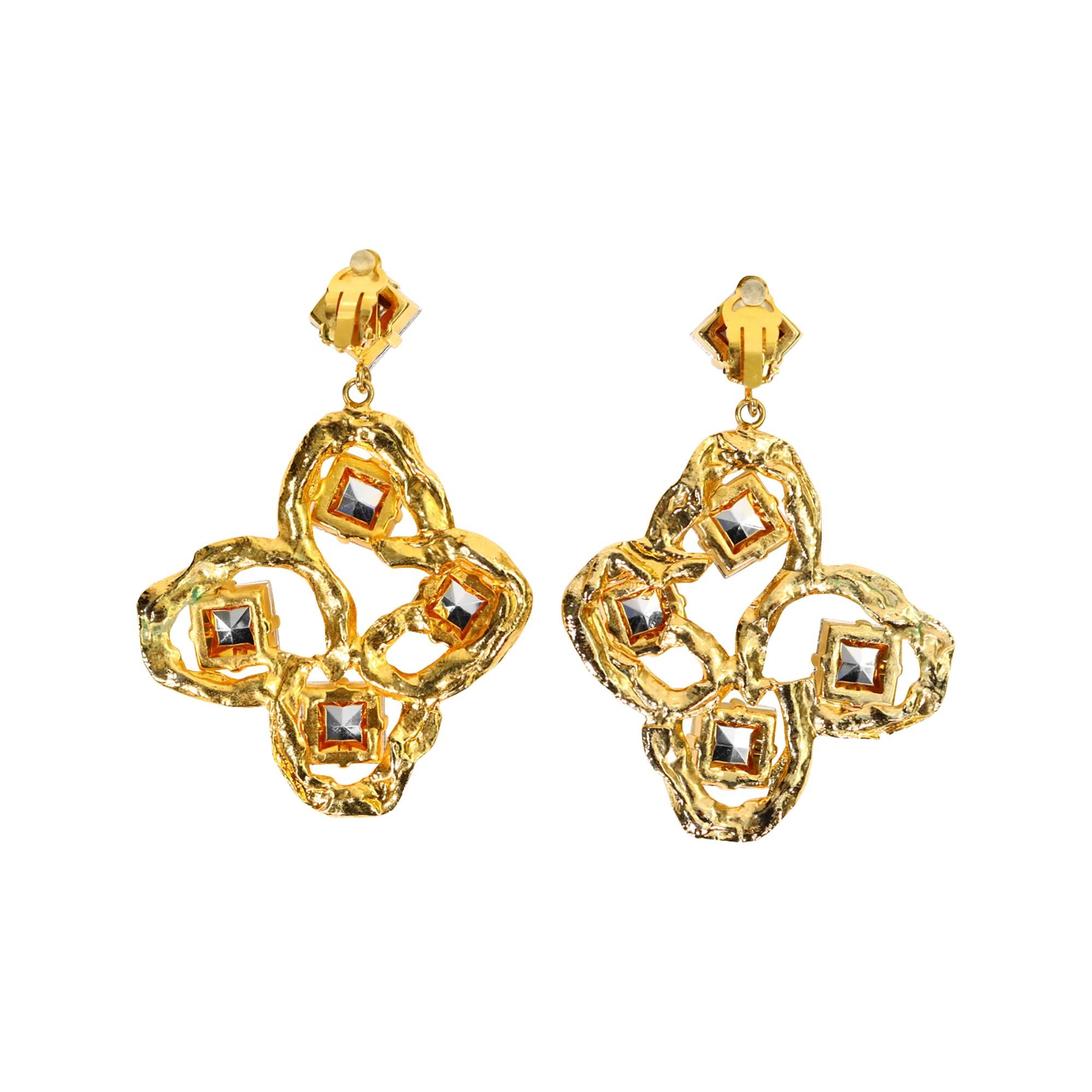 Yves Saint Lauren YSL d'oro d'epoca  Couture con grandi cristalli, circa anni '80 in vendita 3