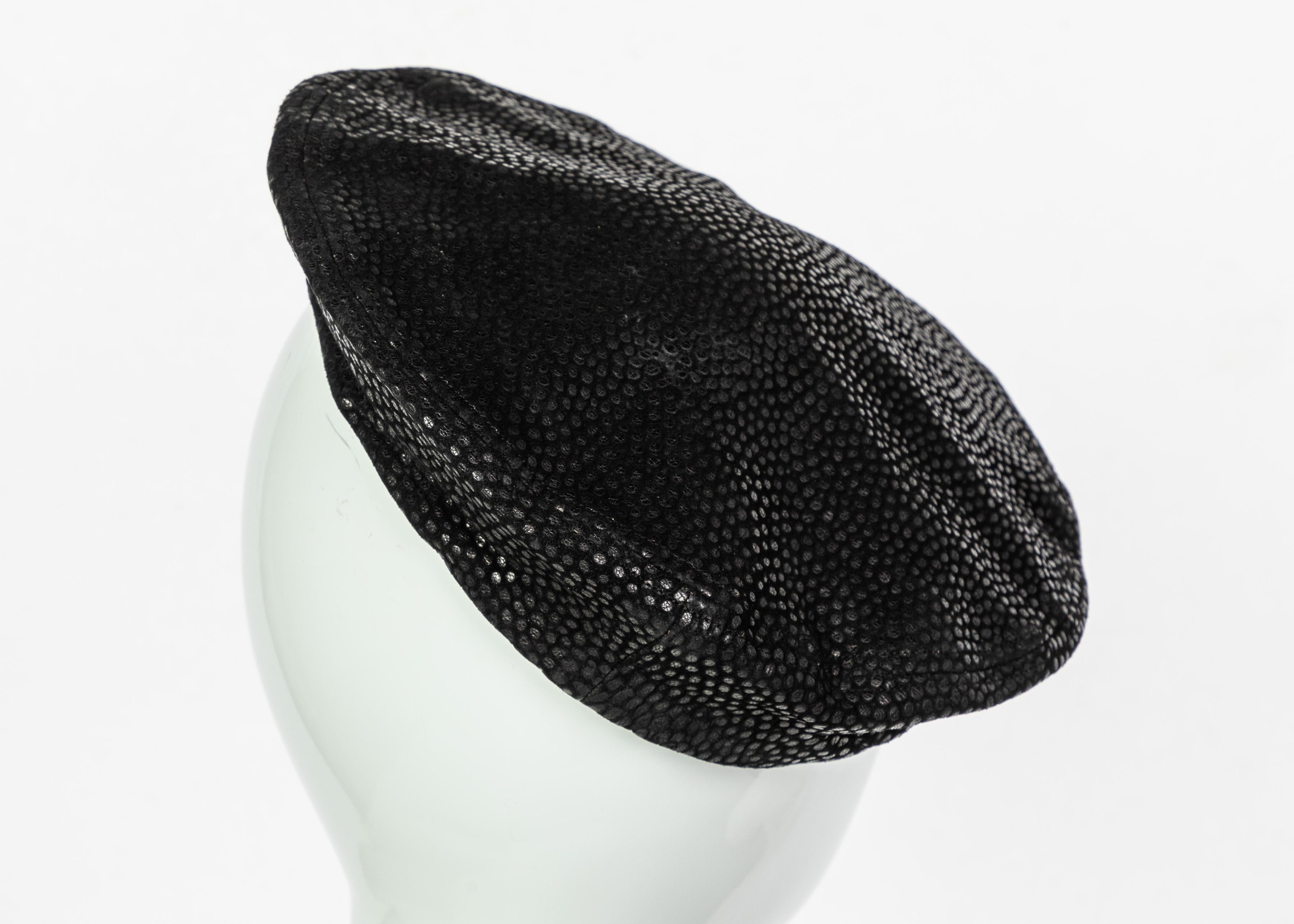Vintage Yves Saint Laurent Black Leather Beret For Sale at 1stDibs | saint  laurent beret, patent leather beret