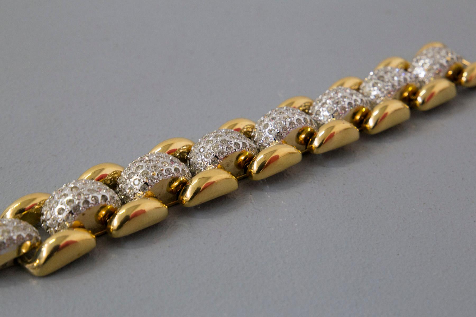 Women's Vintage Yves Saint Laurent bracelet in gold-plated metal