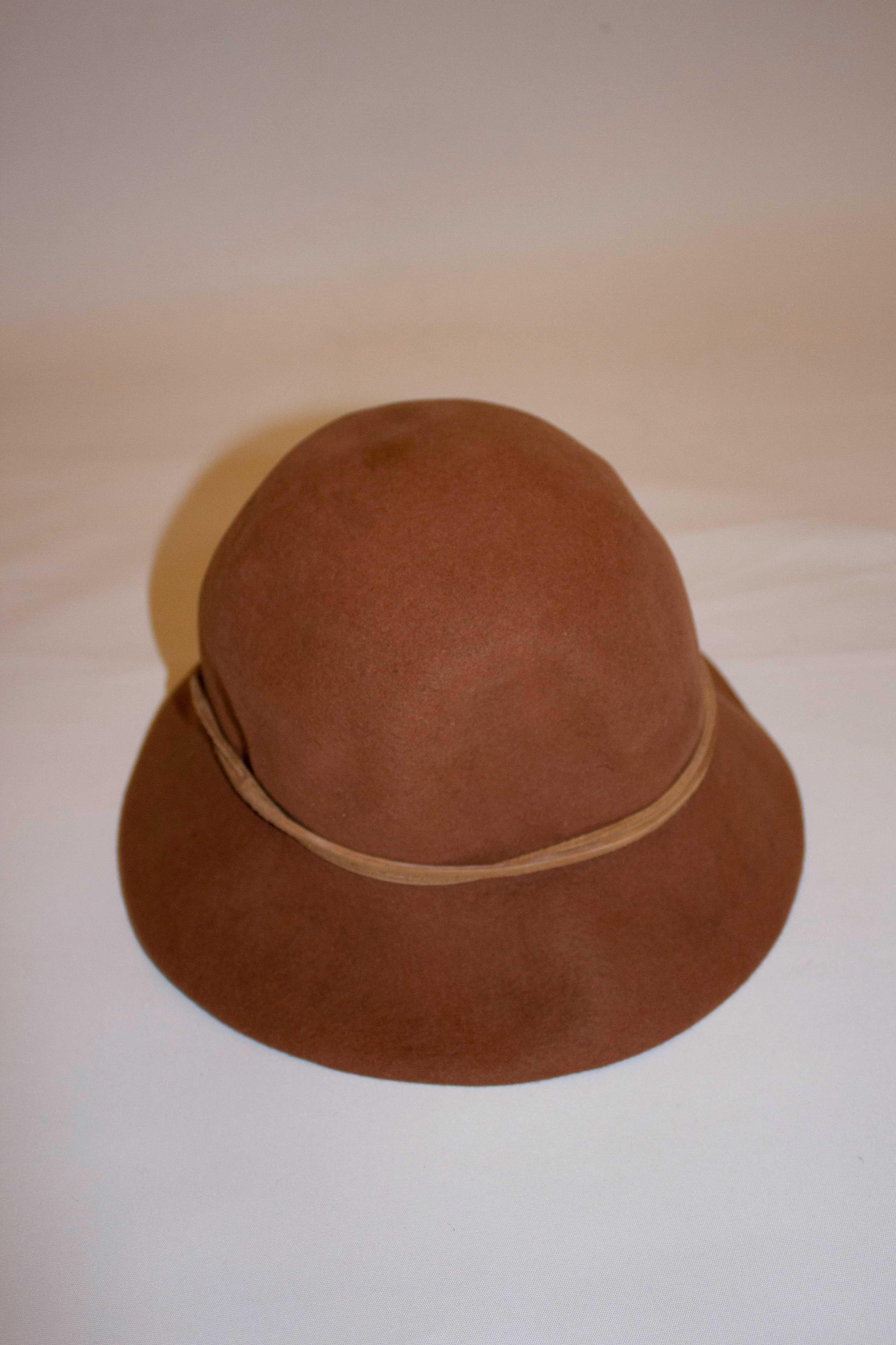 Vintage Yves Saint Laurent Brown Wool Hat with Leather Trim In Fair Condition For Sale In London, GB