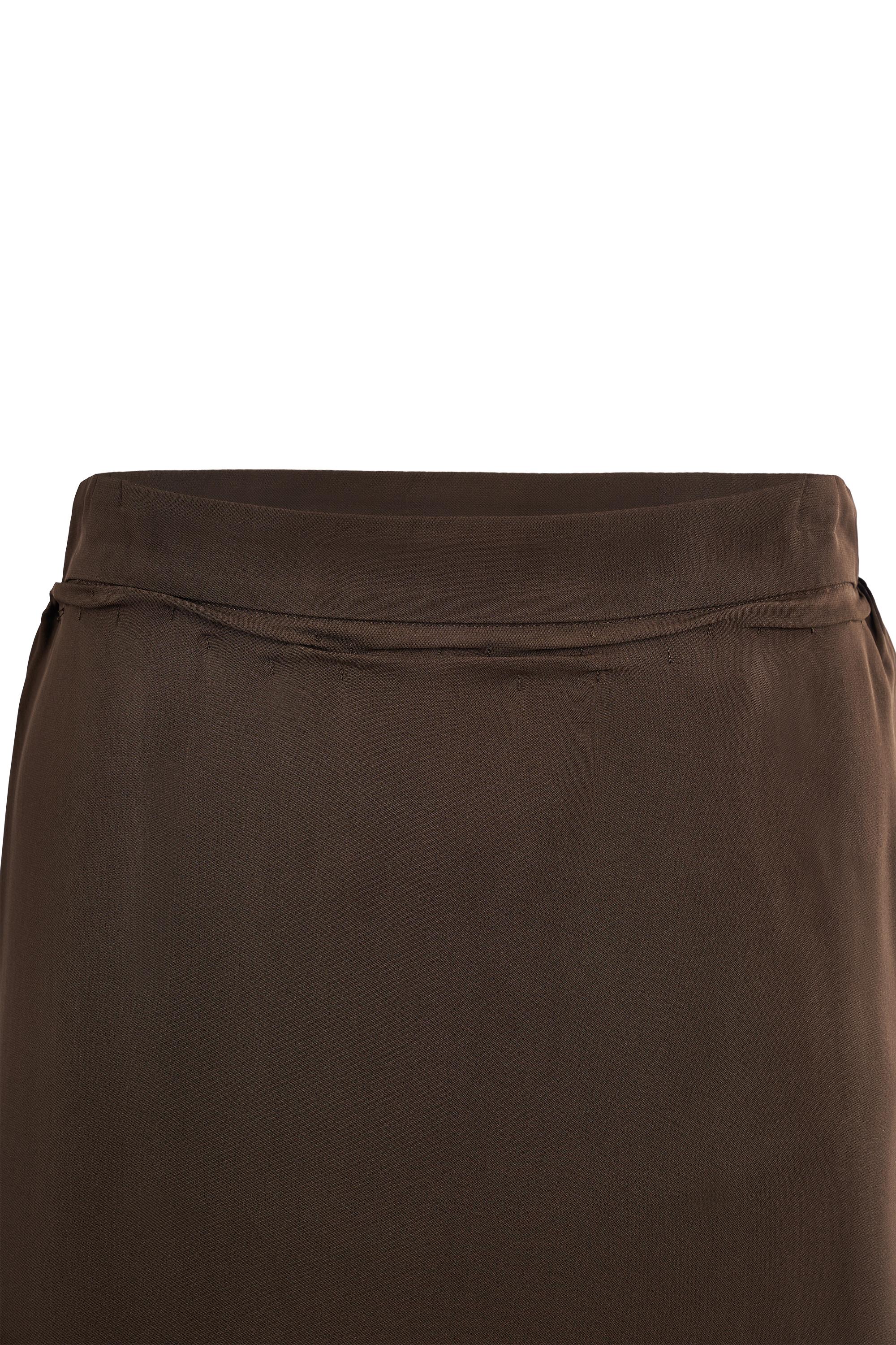 Noir Vintage Yves Saint Laurent Circa 2000's Jupe en soie marron en vente