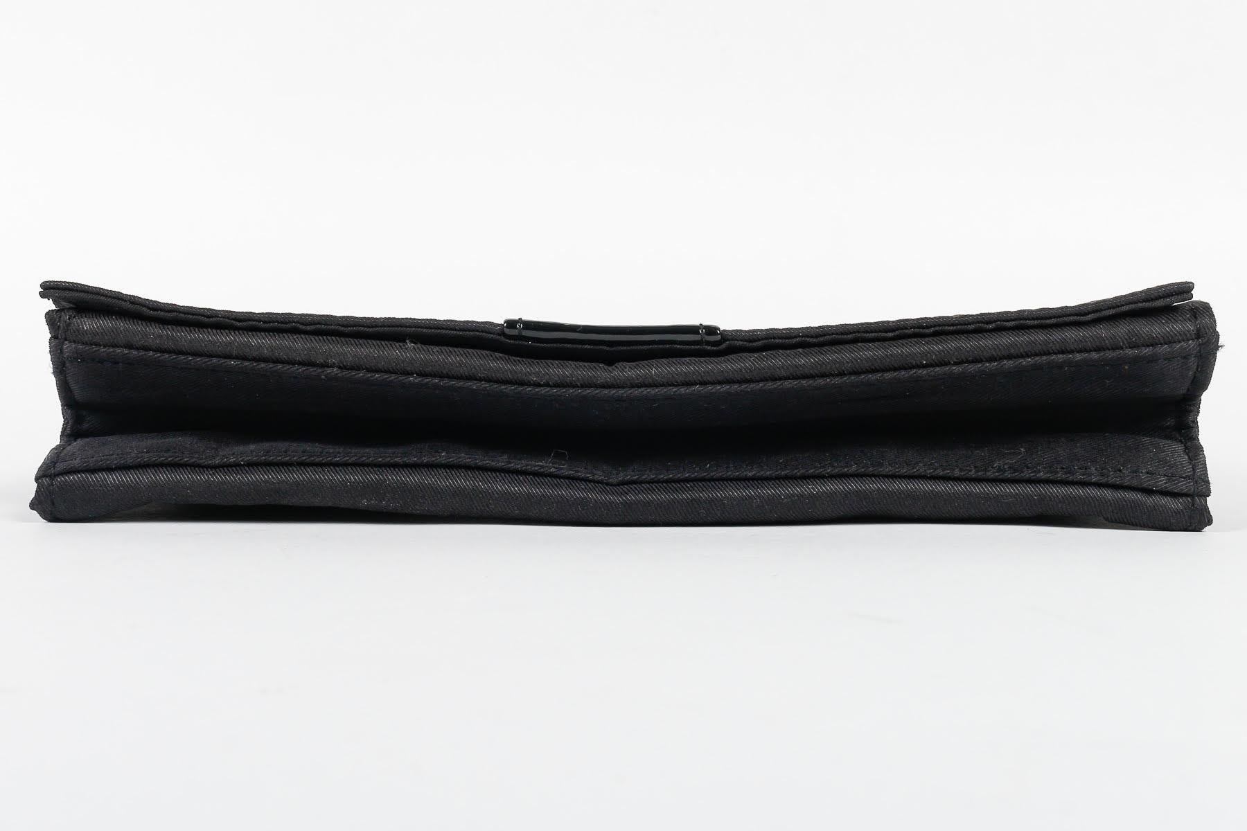 Vintage Yves Saint-Laurent Clutch Bag, Black Leather, 20th Century. In Good Condition For Sale In Saint-Ouen, FR