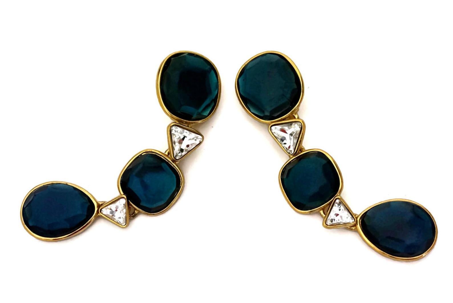 Vintage YVES SAINT LAURENT Long Geometric Faceted Stone Earrings In Excellent Condition In Kingersheim, Alsace