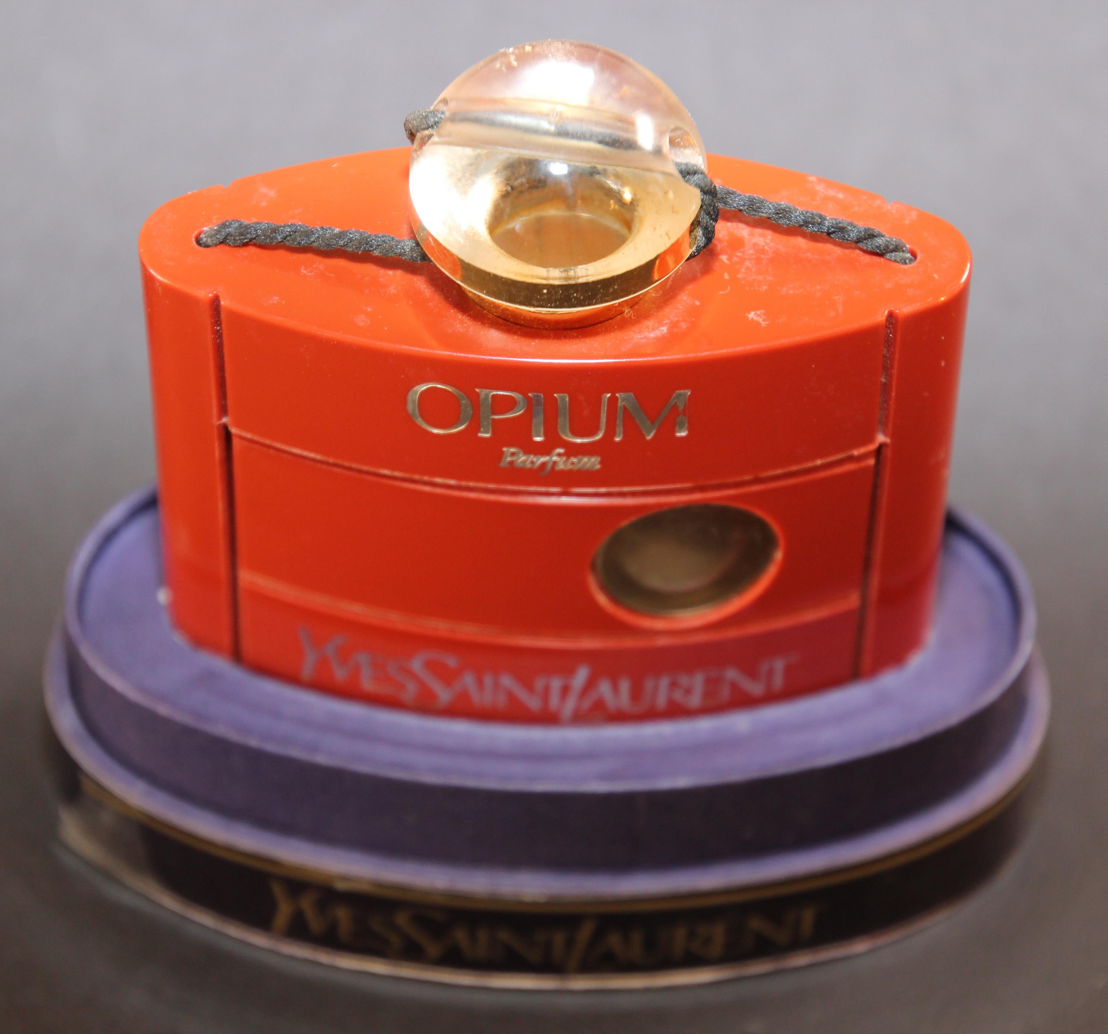 Vintage Yves Saint Laurent Opium Parfum Made in France Collectible Bottle 1980's For Sale 5