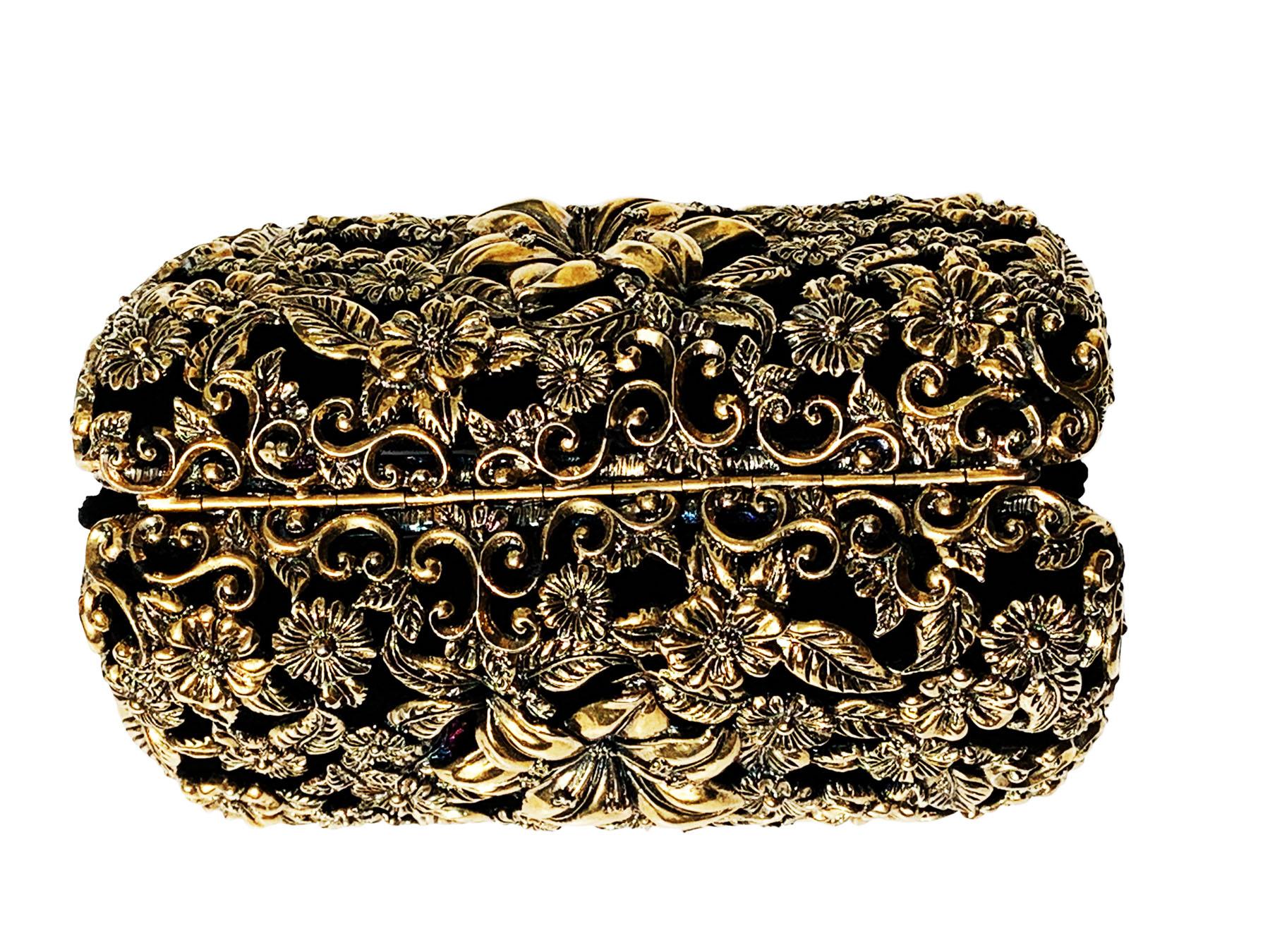Vintage Yves Saint Laurent Rive Gauche Limited Edition Gold Metal Clutch  In Excellent Condition For Sale In Montgomery, TX