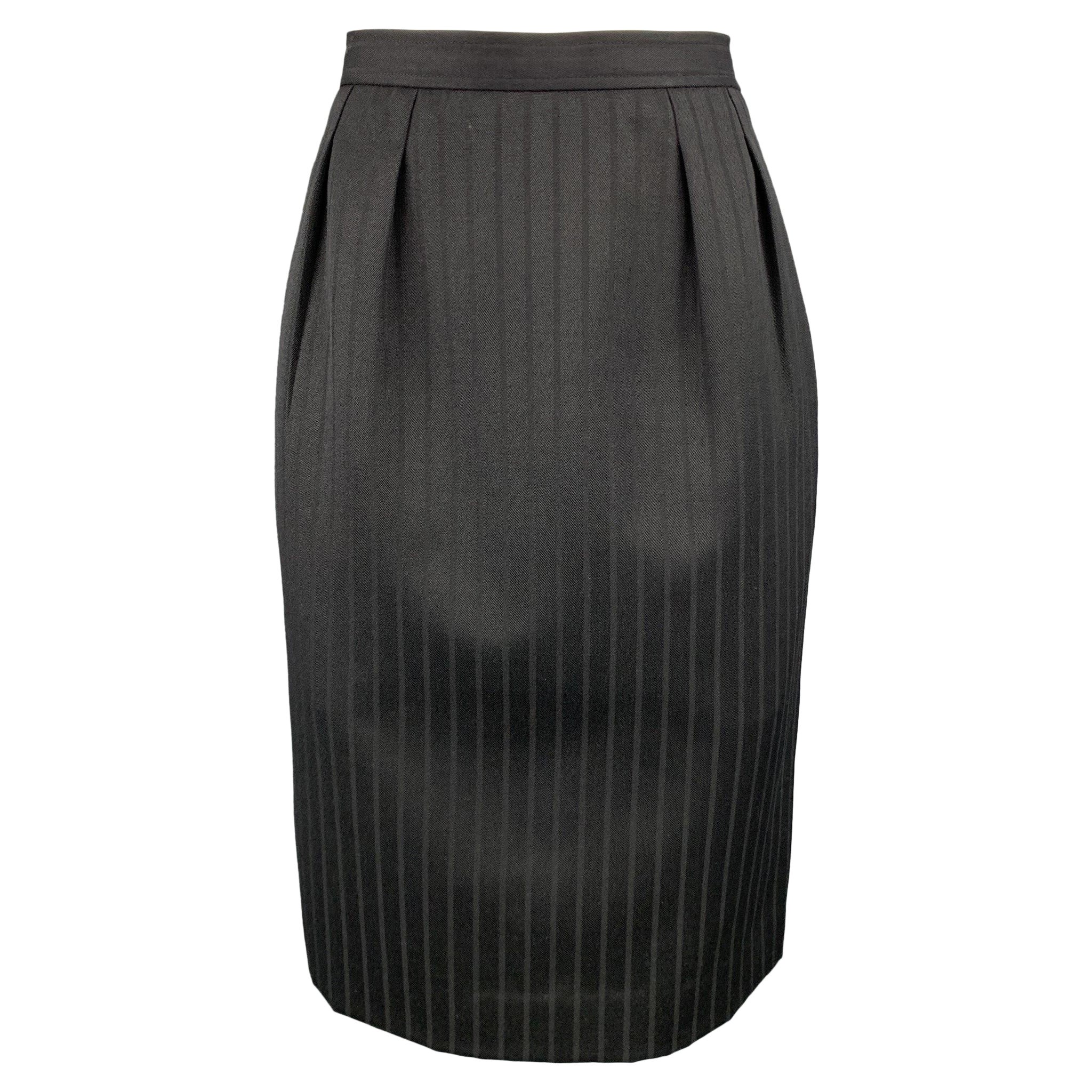 Vintage YVES SAINT LAURENT Rive Gauche Talla 10 Lápiz plisado de sarga negra a rayas