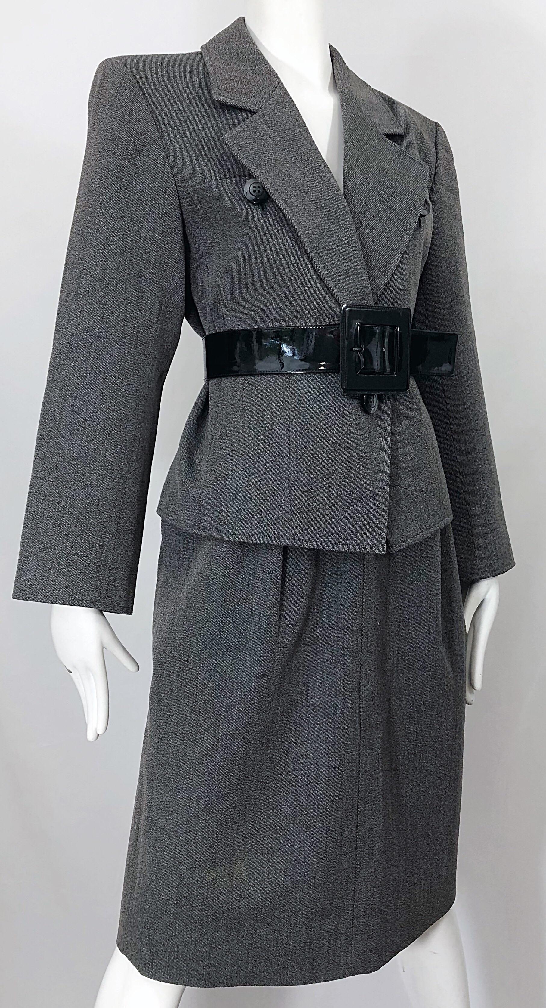 Vintage Yves Saint Laurent Size 12 / 14 Grey Wool Belted Skirt Suit YSL 1980s 46 For Sale 3