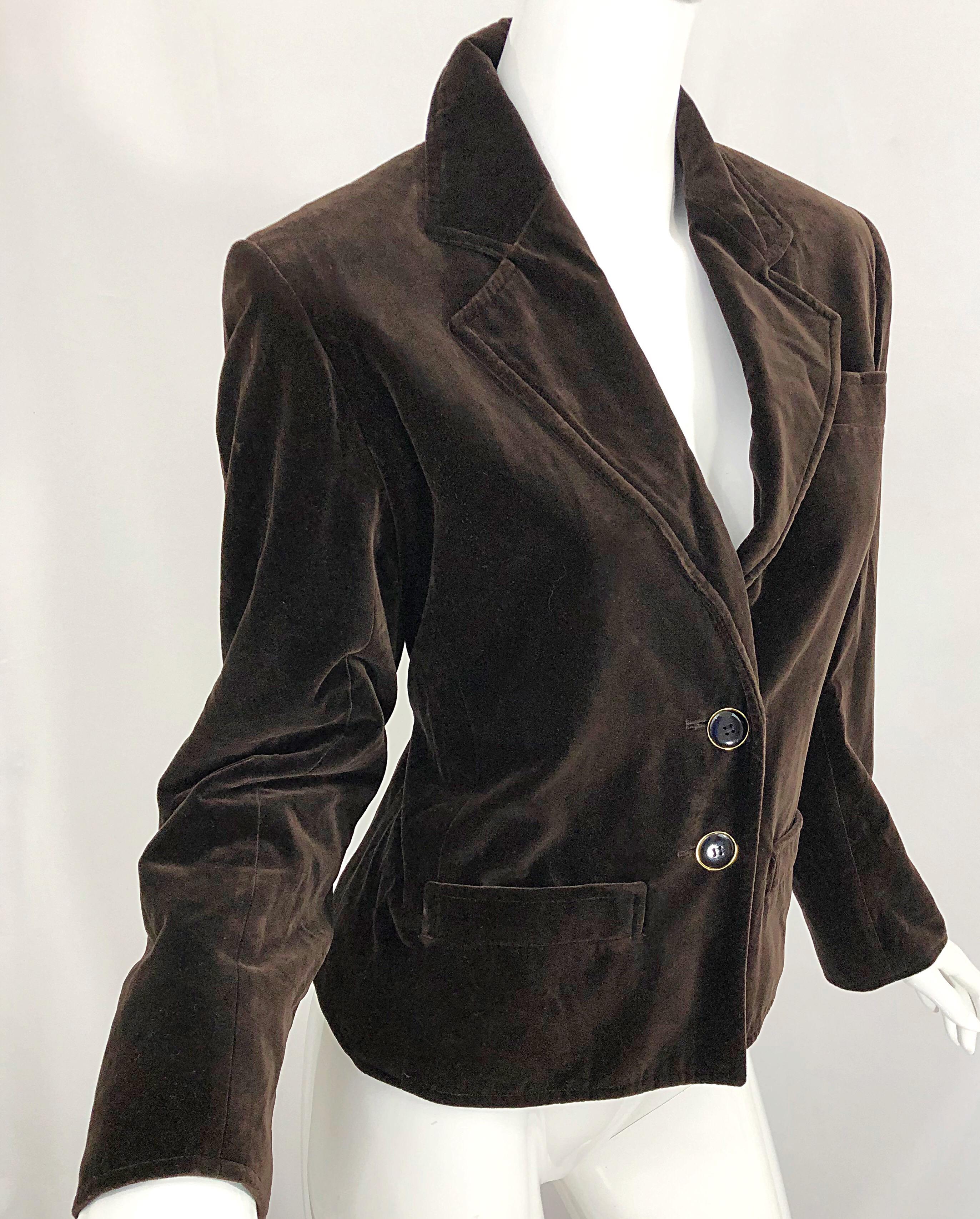 Vintage Yves Saint Laurent Size 40 / US 8 Chocolate Brown Velvet Cropped Jacket 3