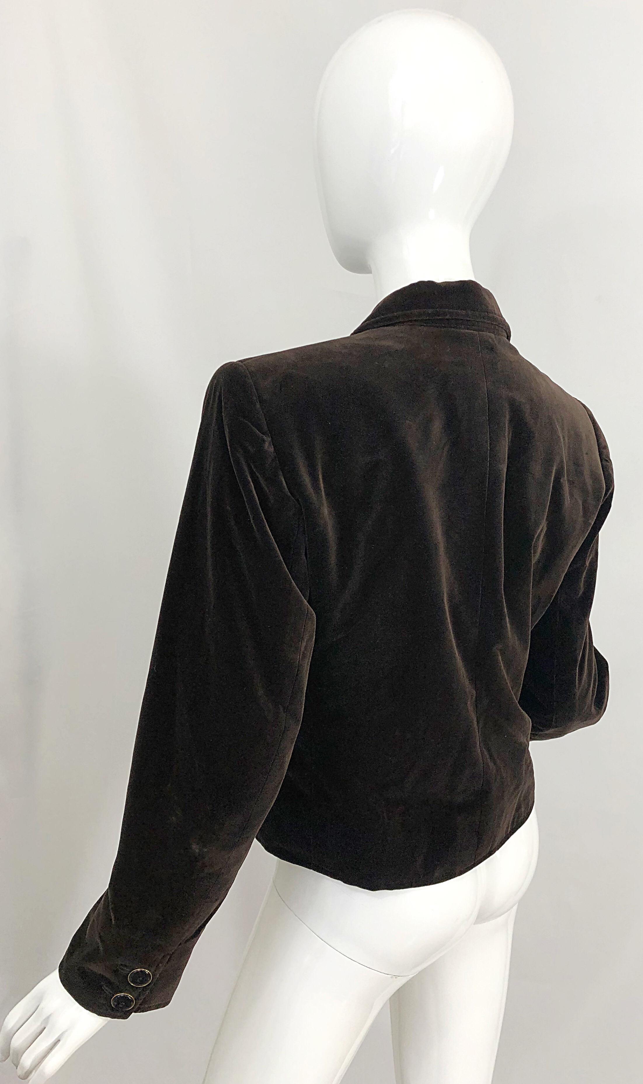 Vintage Yves Saint Laurent Size 40 / US 8 Chocolate Brown Velvet Cropped Jacket 5