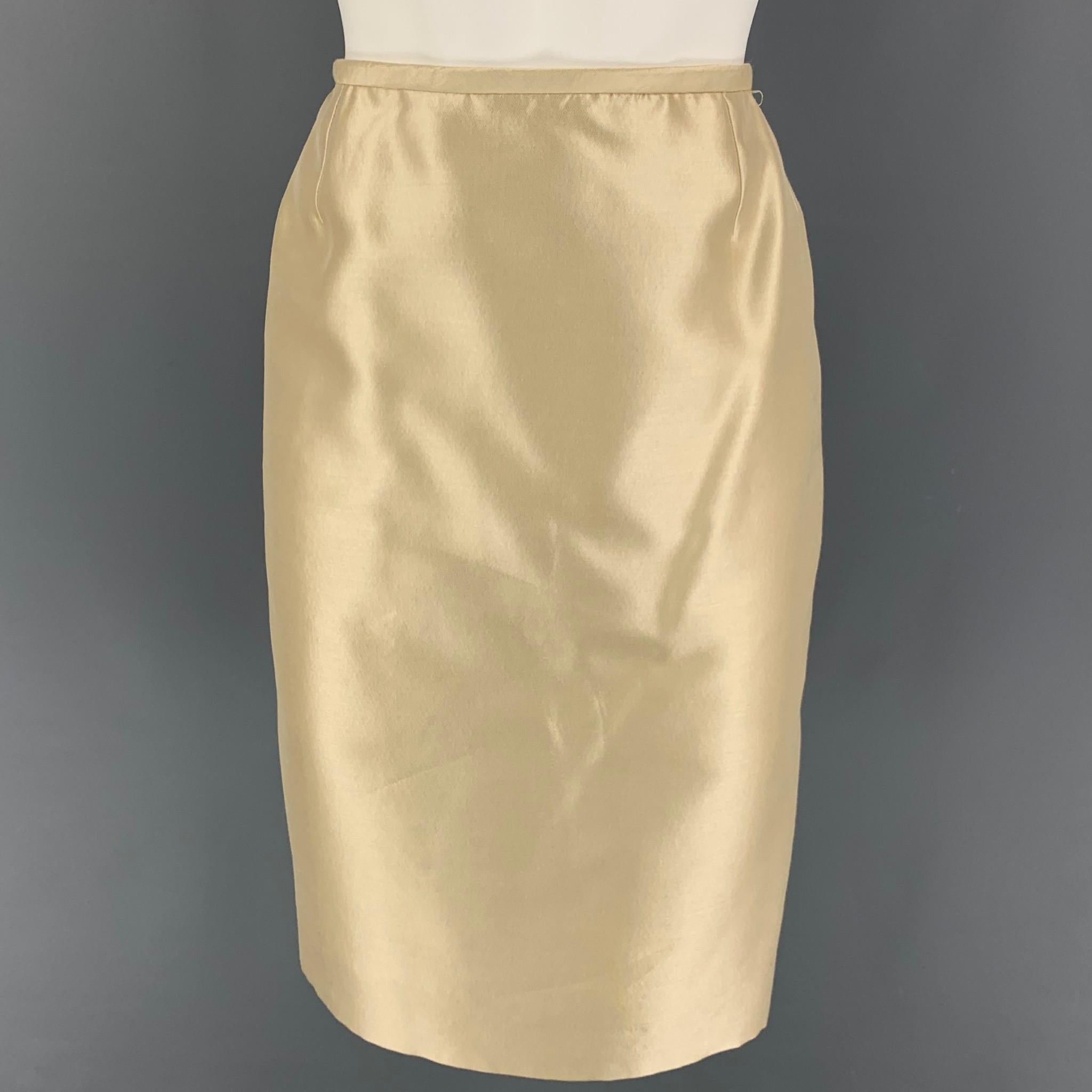 Vintage YVES SAINT LAURENT Size 6 Cream Wool Silk Peak Lapel Skirt Suit In Good Condition In San Francisco, CA