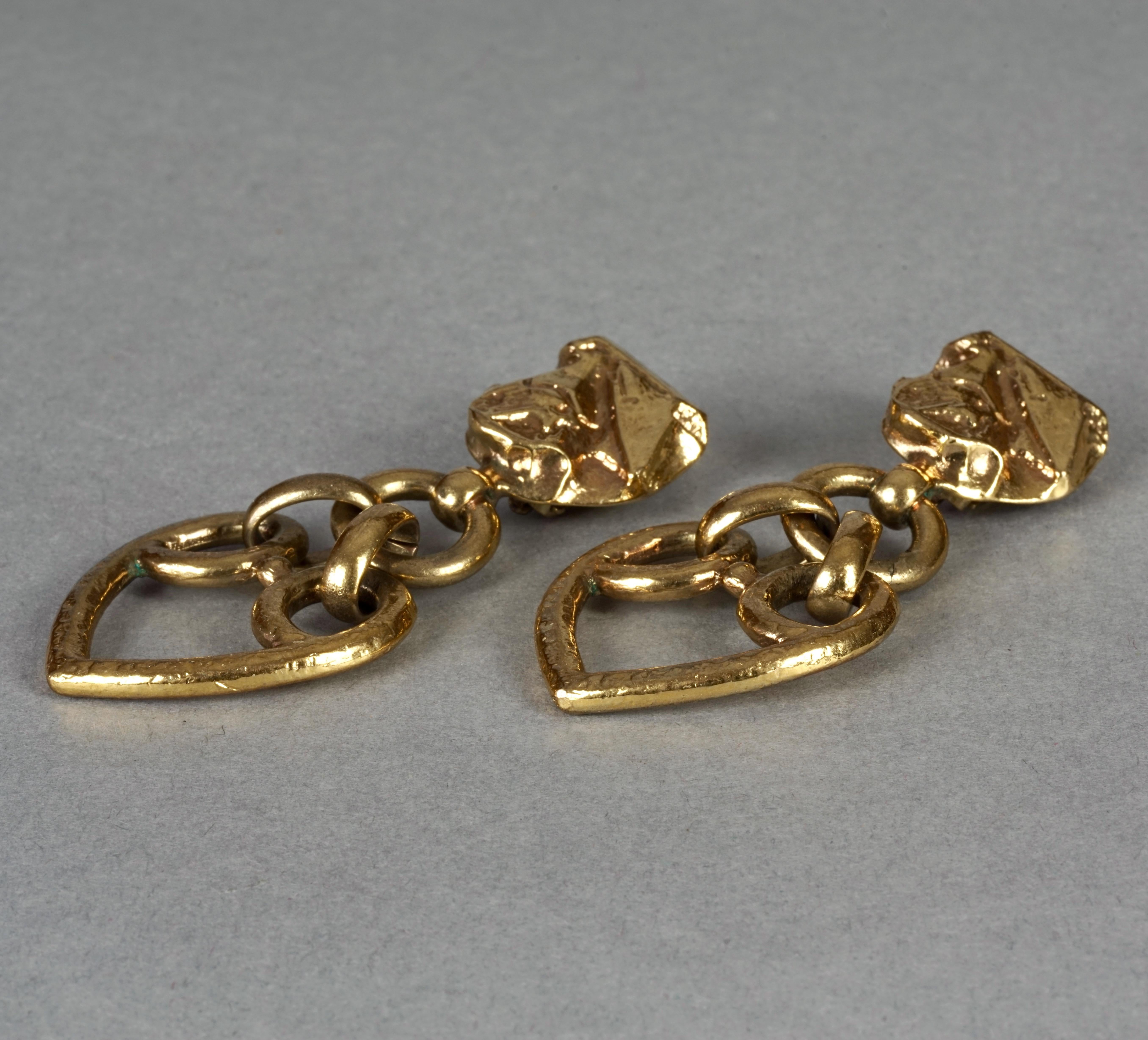 Vintage YVES SAINT LAURENT Textured Heart Drop Earrings In Excellent Condition In Kingersheim, Alsace
