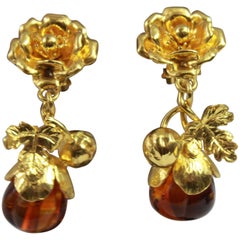Vintage Yves Saint Laurent Vintage Gold Platedand glass pendant Flower Earrings Vintage Yves Saint Laurent Vintage Gold Platedand glass pendant Flower Earrings