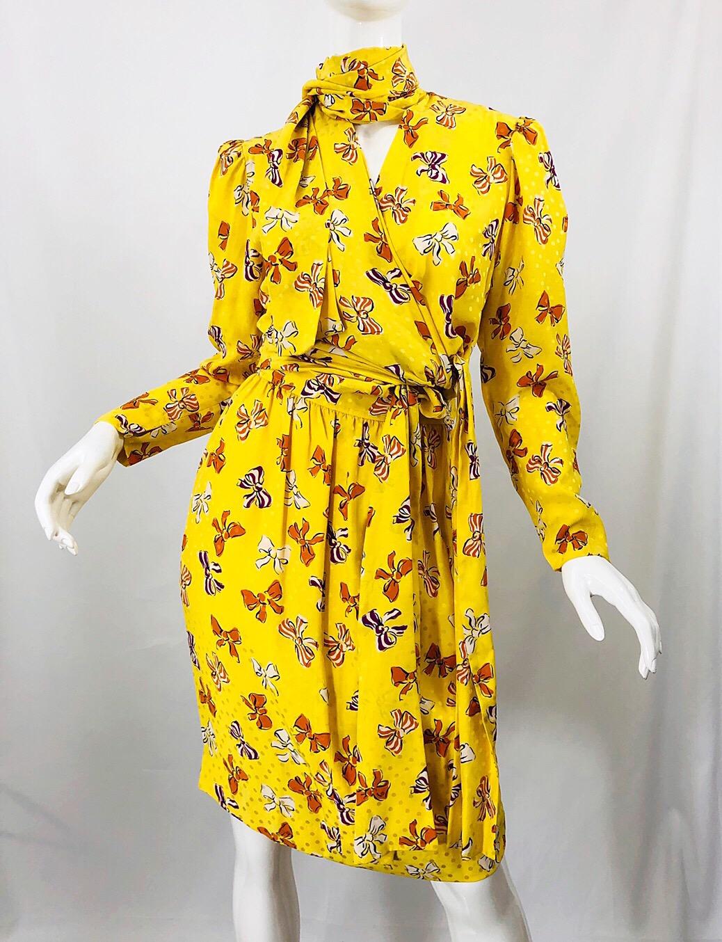 Yves Saint Laurent SS 1987 Runway YSL Yellow Bow Print Silk Blouse + Skirt Dress For Sale 9