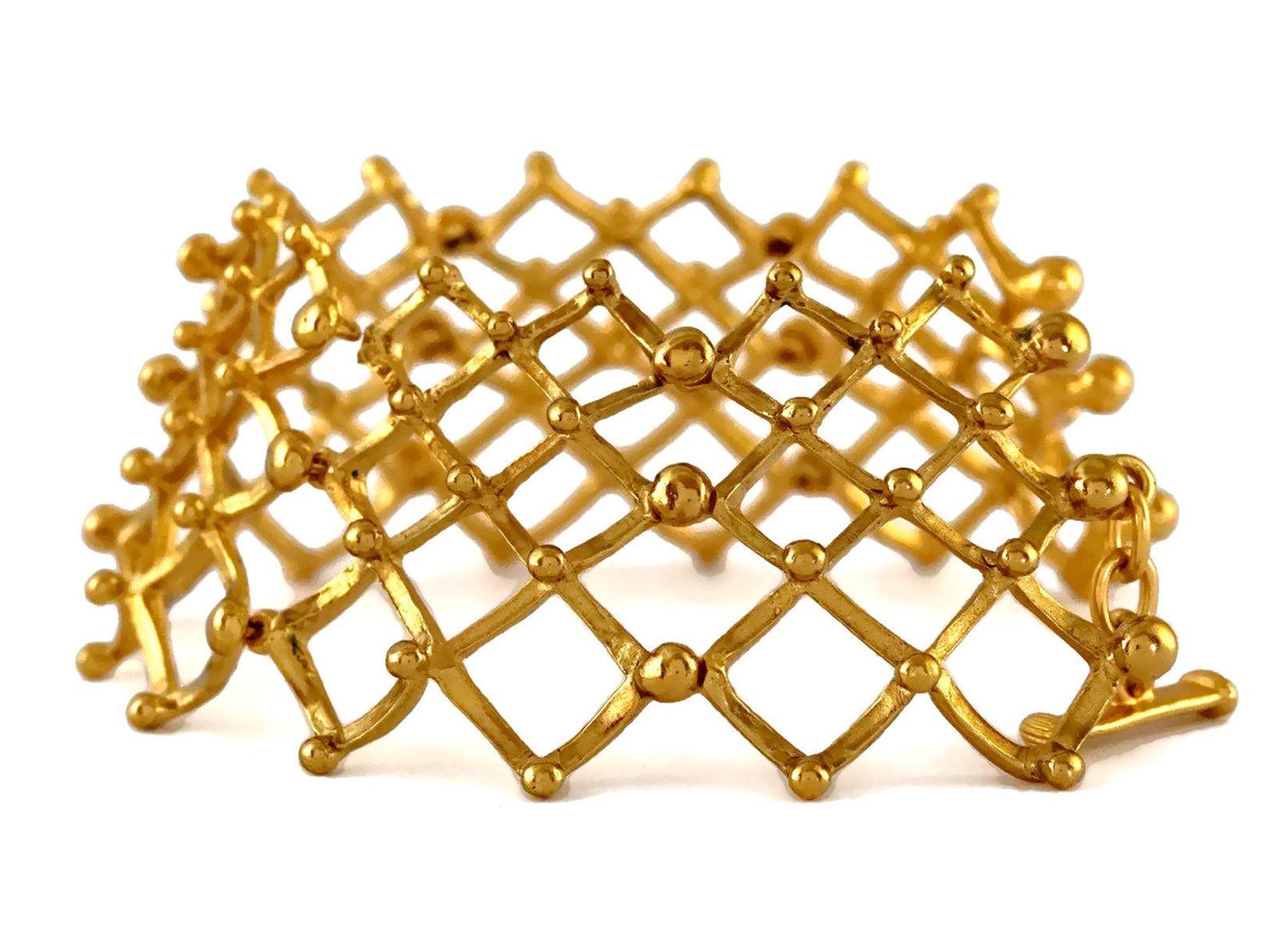 grille bracelet