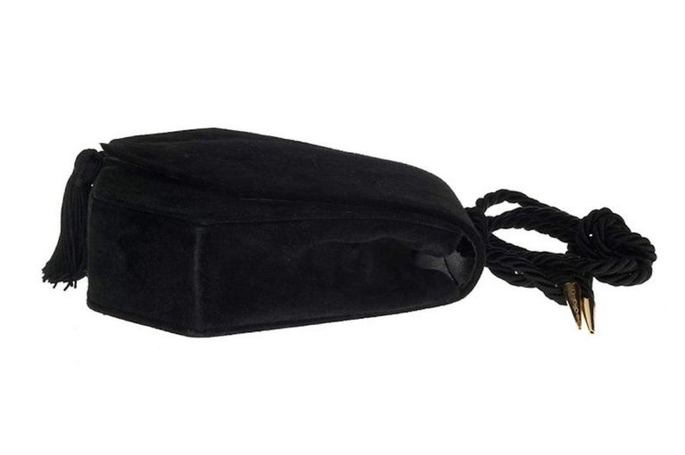 Yves Saint Laurent YSL Triangle logo Shoulder bag Black Vintage Old ki –  VintageShop solo