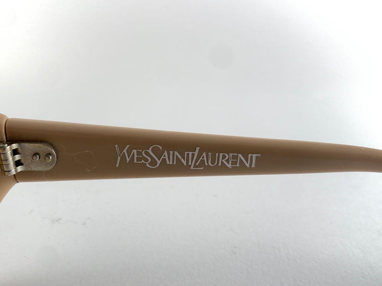 Yves Saint Laurent Vintage Women’s Sunglasses circa 1980’s Made in Paris, France Vintage Yves Saint Laurent YSL Bug Eye 1980 France  main image 2