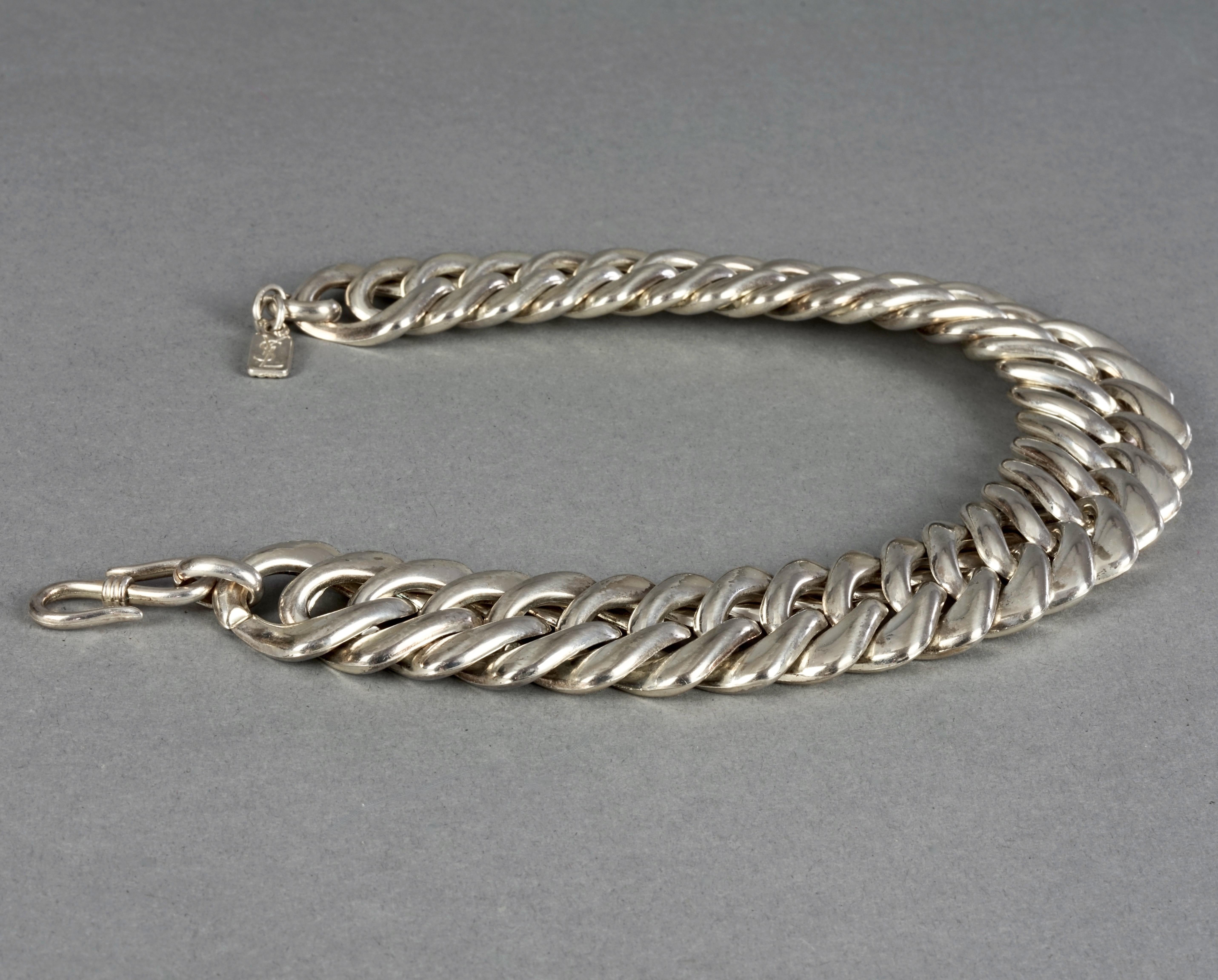 Collier ras du cou vintage YVES SAINT LAURENT Ysl avec chaîne en argent par Robert Goossens 3