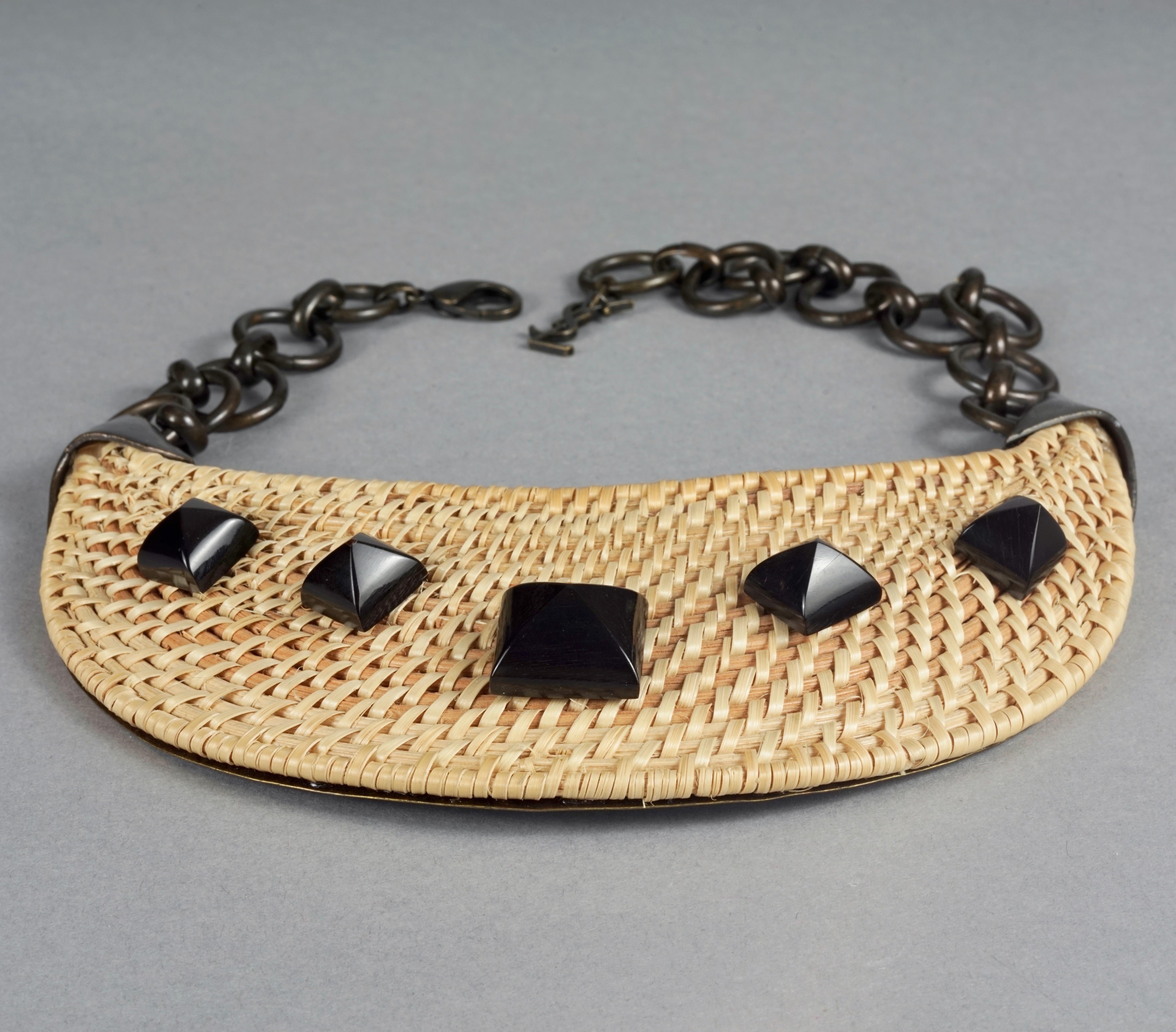 Vintage YVES SAINT LAURENT Ysl by Tom Ford Woven Raffia Bib Necklace In Excellent Condition In Kingersheim, Alsace