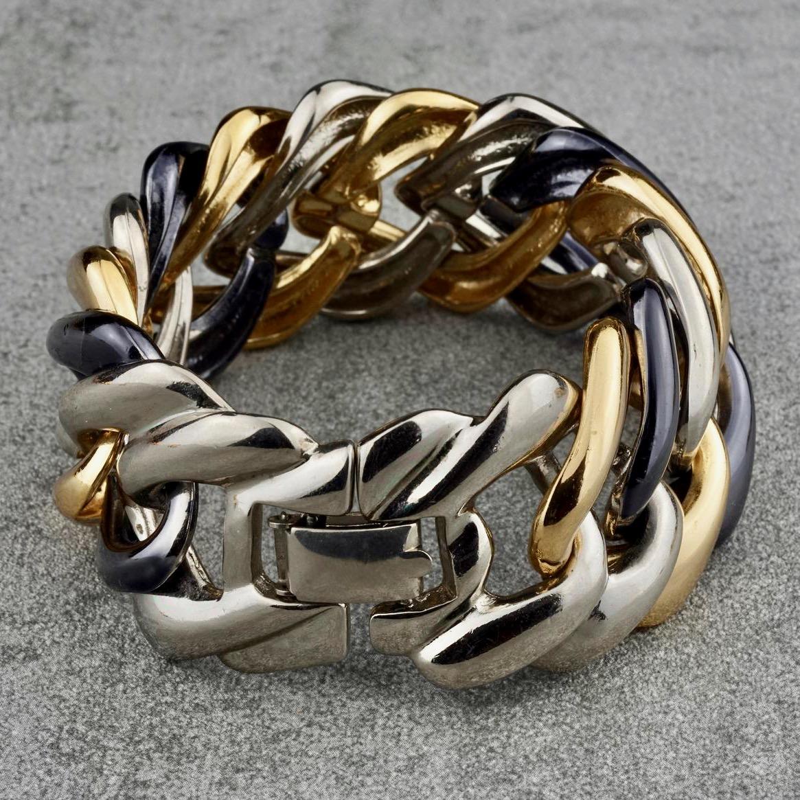 Vintage YVES SAINT LAURENT Ysl Chunky Tricolour Chain Bracelet In Good Condition In Kingersheim, Alsace