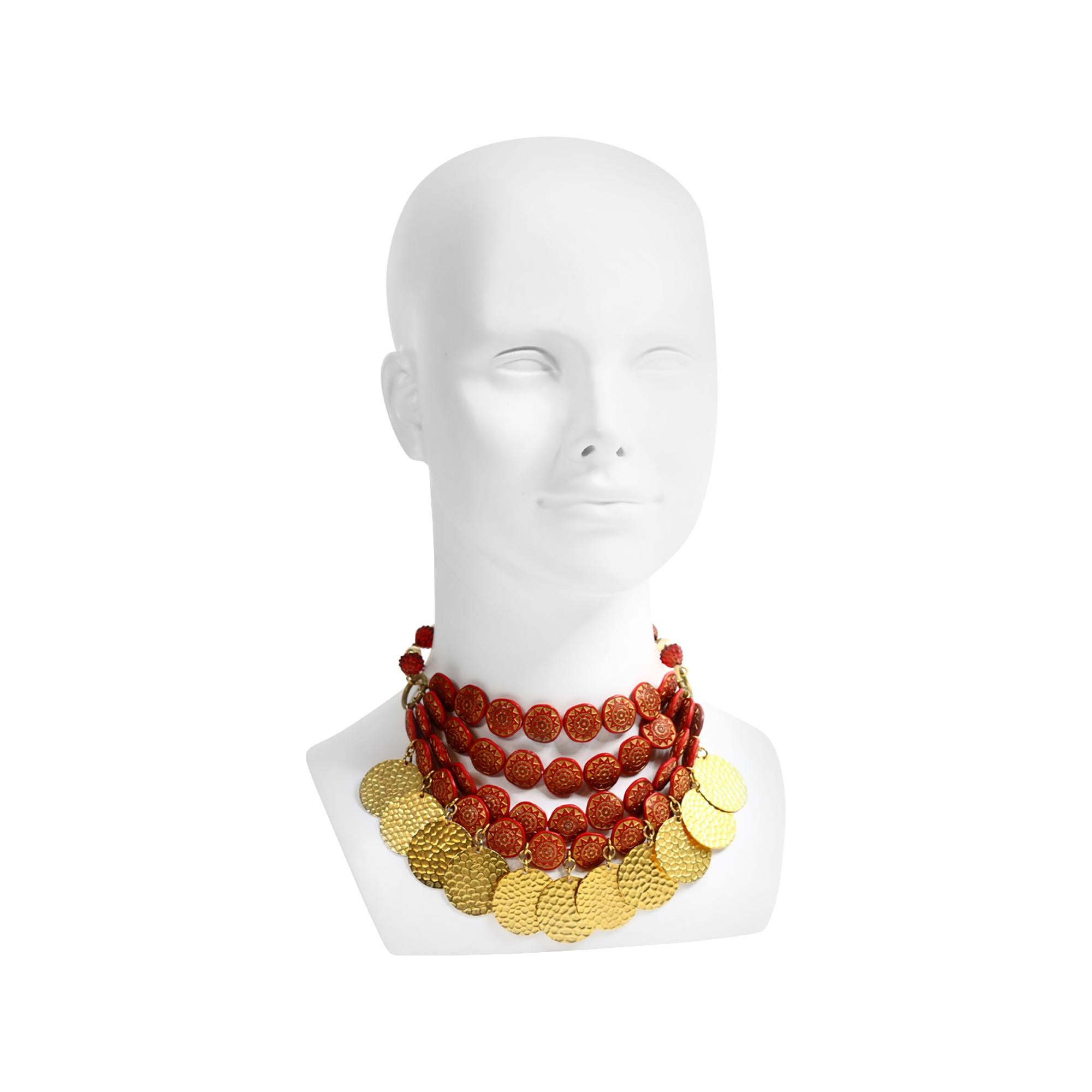 Gargantilla Colgante Vintage Yves Saint Laurent YSL Discos Rojos Tono Oro.  Creado para el desfiladero. 12-16.5