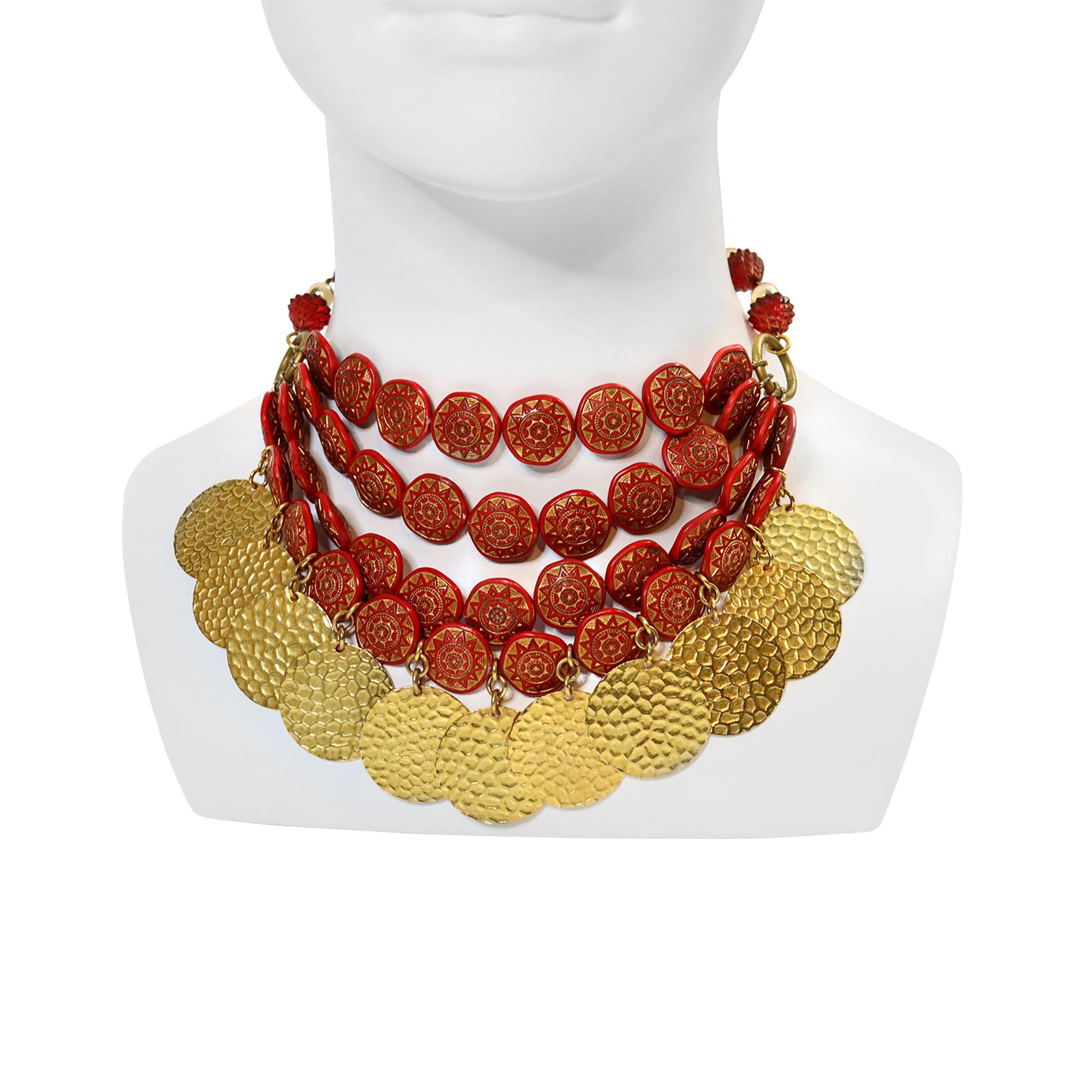 Femenino o masculino Gargantilla Colgante Vintage Yves Saint Laurent YSL Couture Circa Años 80 en venta