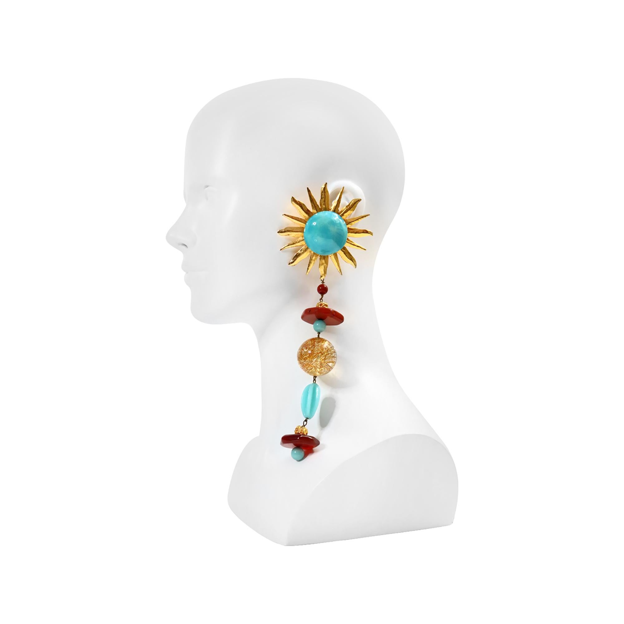 Vintage Yves Saint Laurent YSL Couture Sonnen lange baumelnde Ohrringe Circa 1980er Jahre (Künstler*in) im Angebot