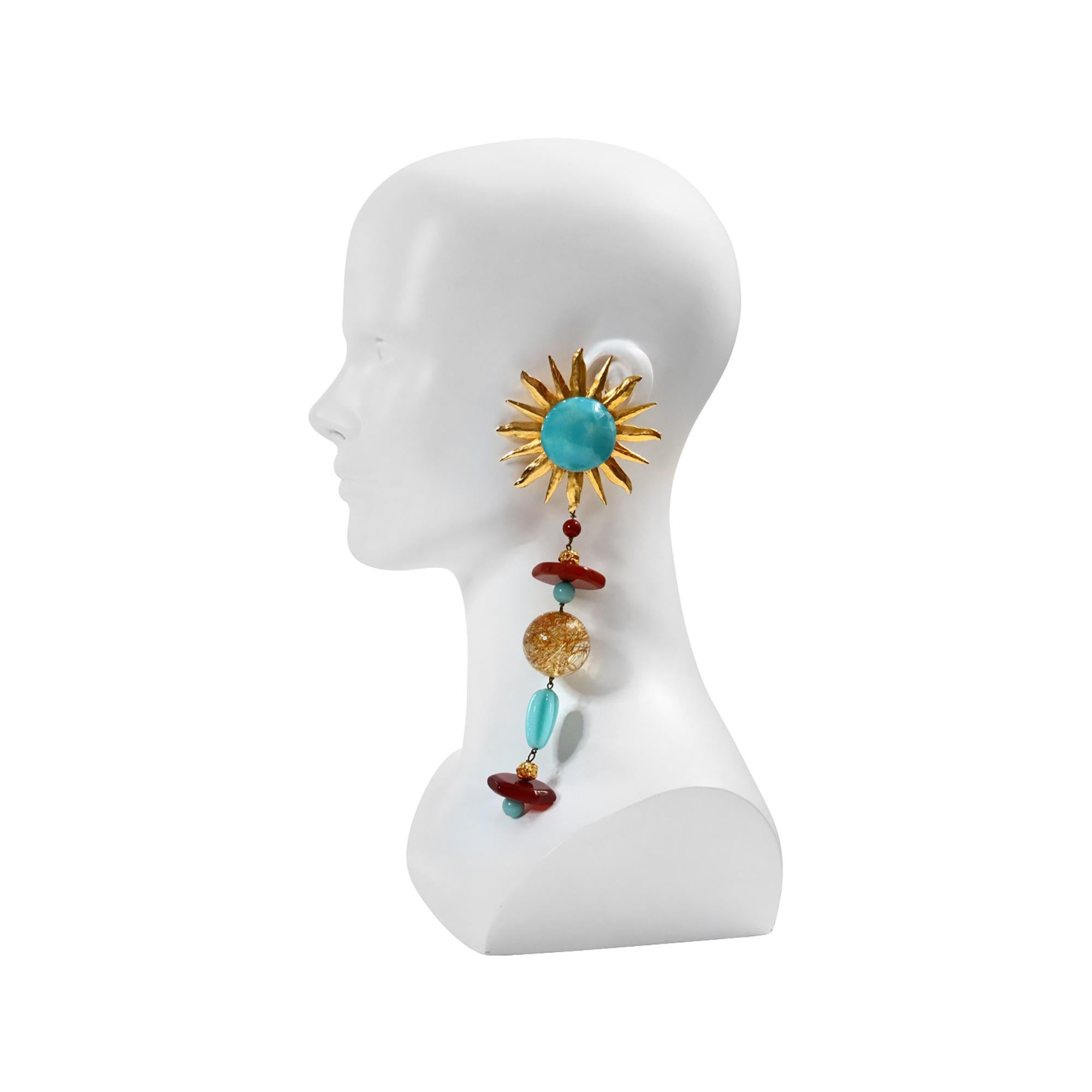 Vintage Yves Saint Laurent YSL Couture Sonnen lange baumelnde Ohrringe Circa 1980er Jahre im Zustand „Gut“ im Angebot in New York, NY