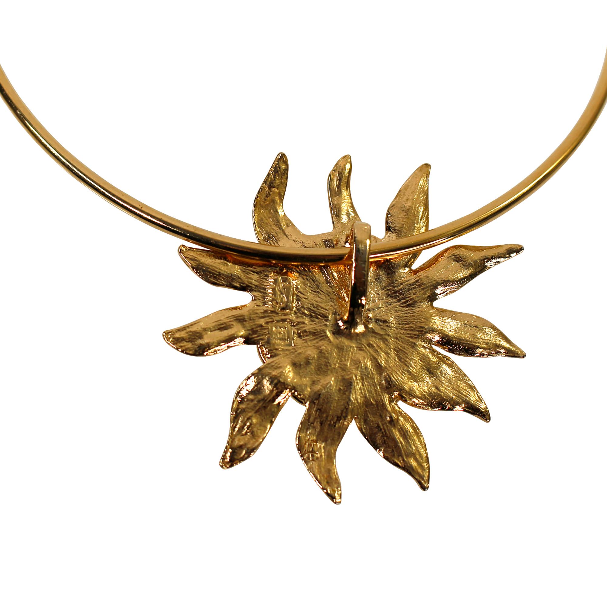 Vintage Yves Saint Laurent YSL baumelnde goldene Sonne auf Choker Circa 1980er Jahre im Angebot 2