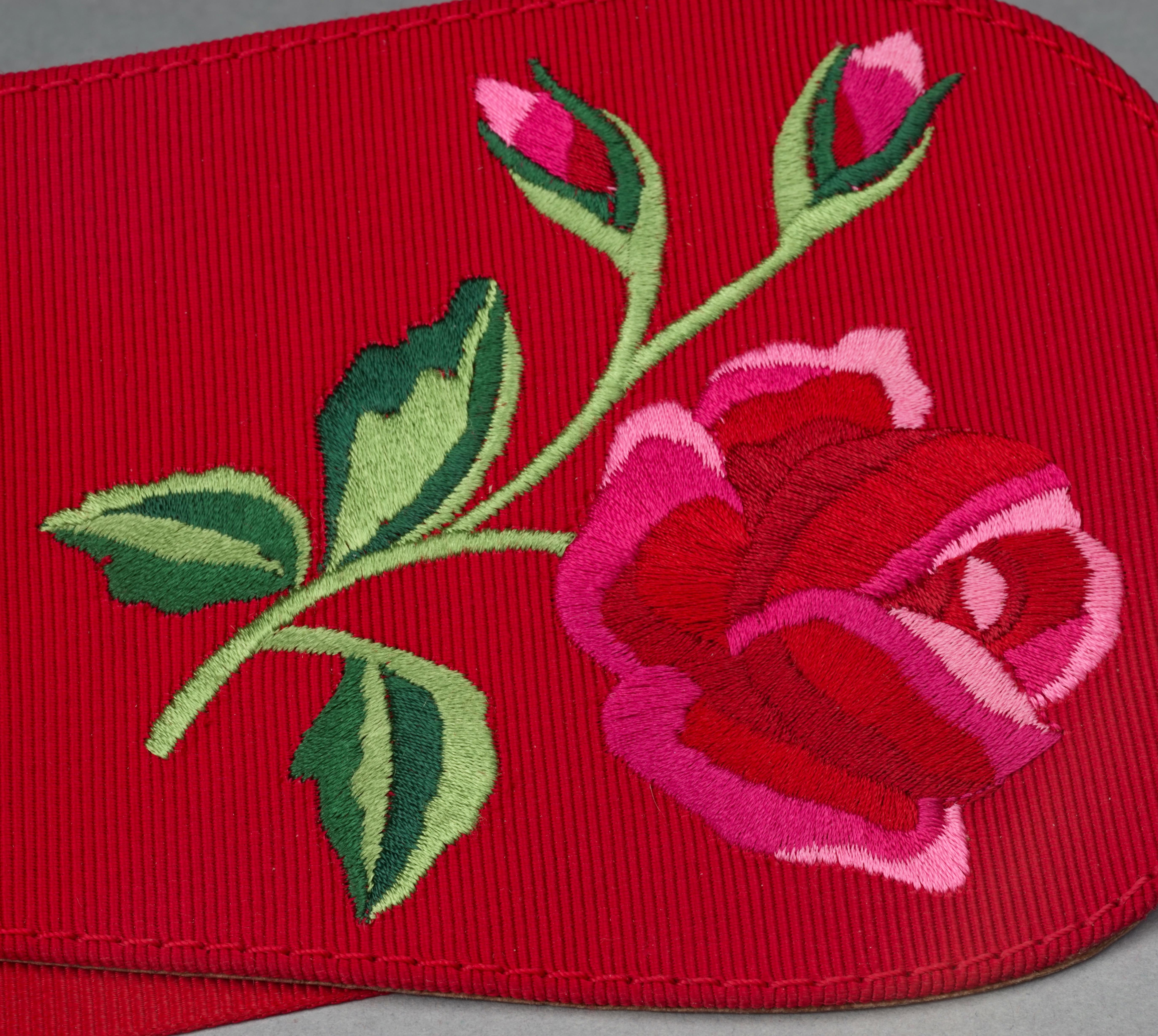 Vintage YVES SAINT LAURENT Ysl Flower Embroidered Grosgrain Ribbon Red Belt For Sale 1