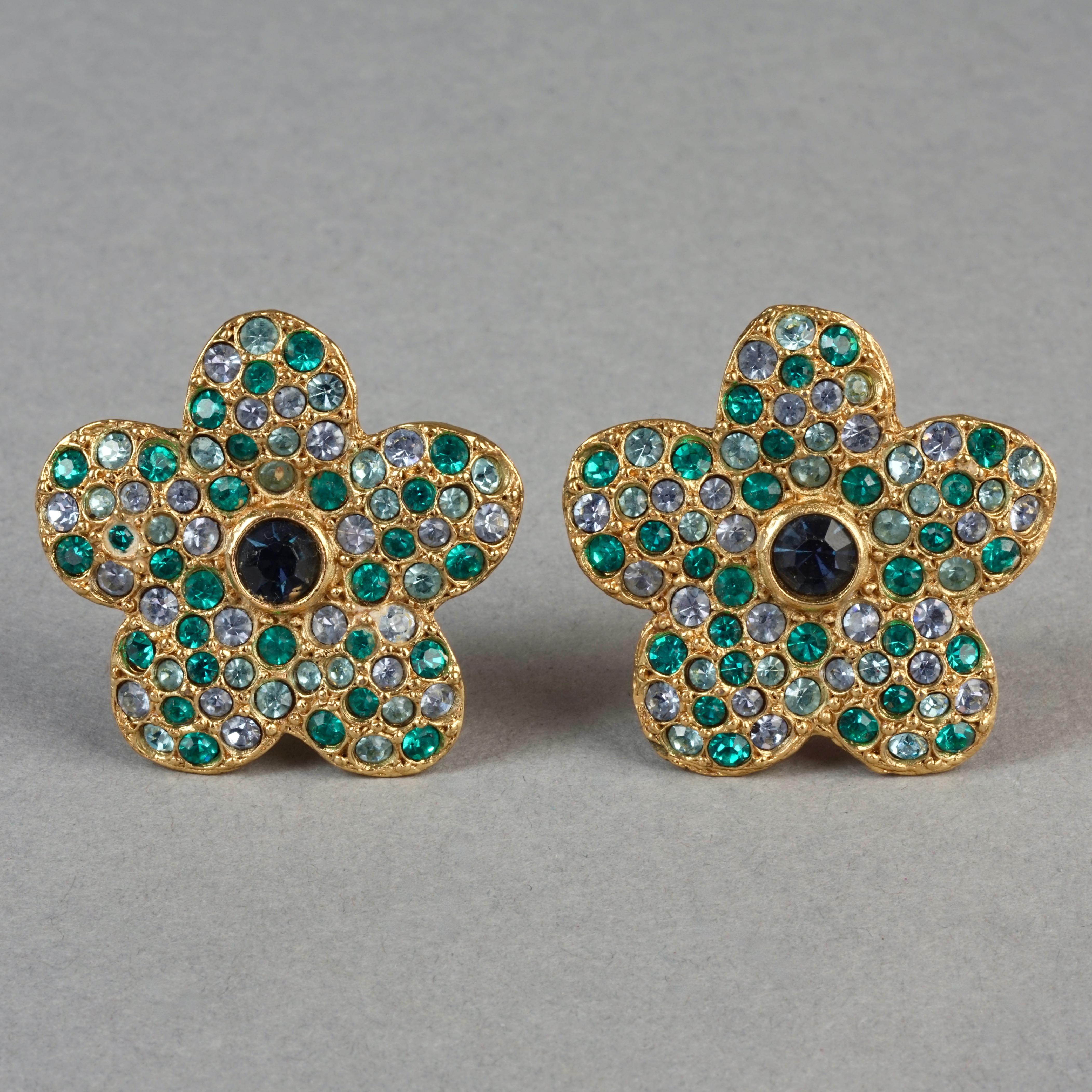 Vintage YVES SAINT LAURENT Ysl Flower Rhinestone Studded Earrings In Excellent Condition For Sale In Kingersheim, Alsace