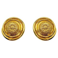 Pendientes vintage de Yves Saint Laurent (YSL) con diseño floral tipo «nido», chapados en oro, de los años 80