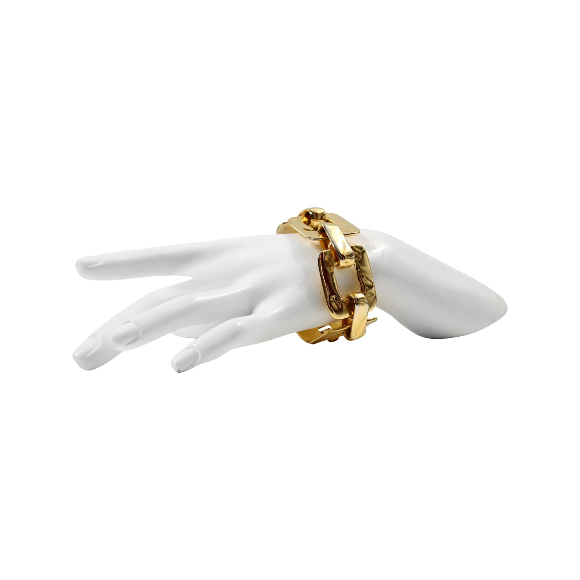 Artiste Vintage Yves Saint Laurent YSL Bracelet à gros maillons en or Circa Vintage 1970 en vente