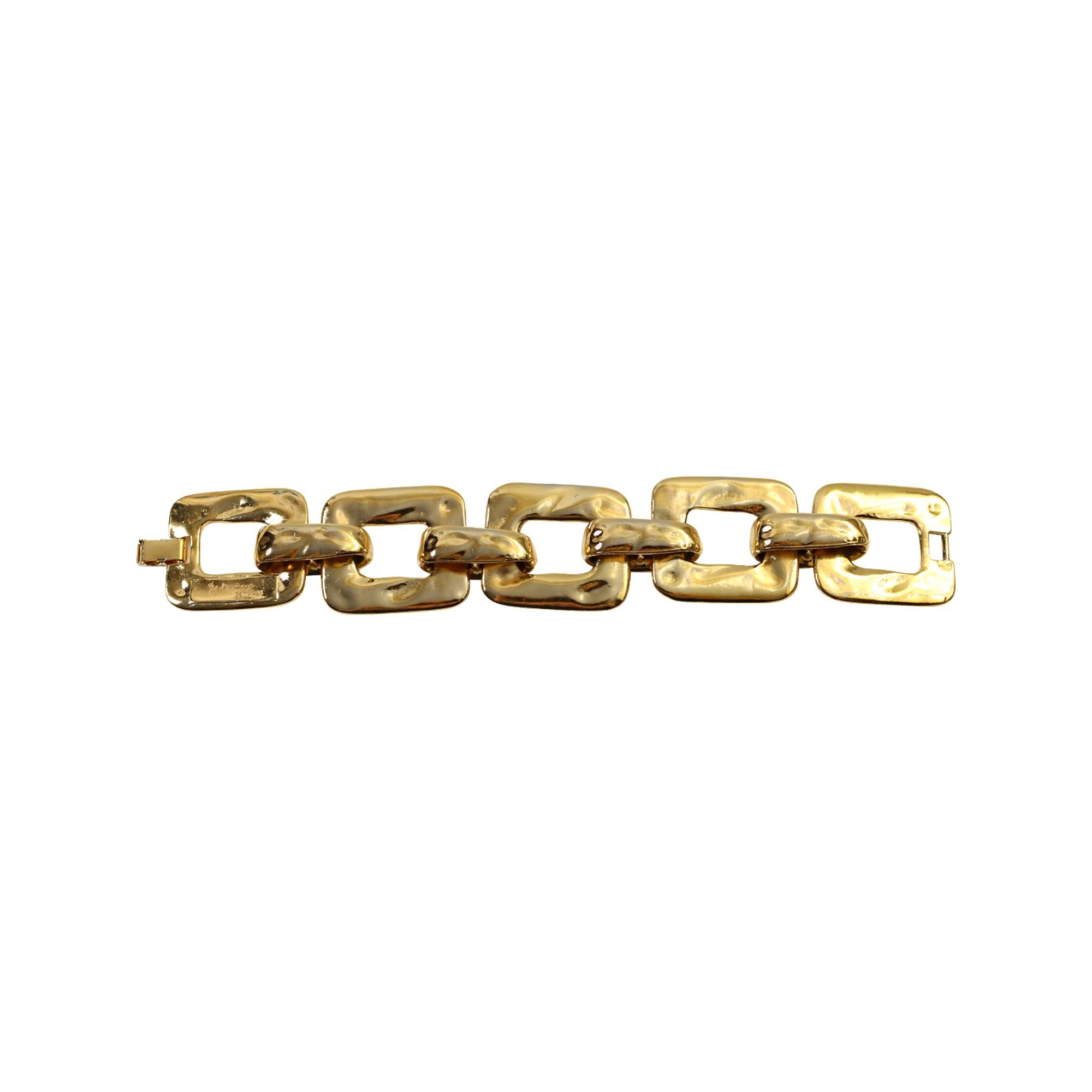 Vintage Yves Saint Laurent YSL Bracelet à gros maillons en or Circa Vintage 1970 en vente 3