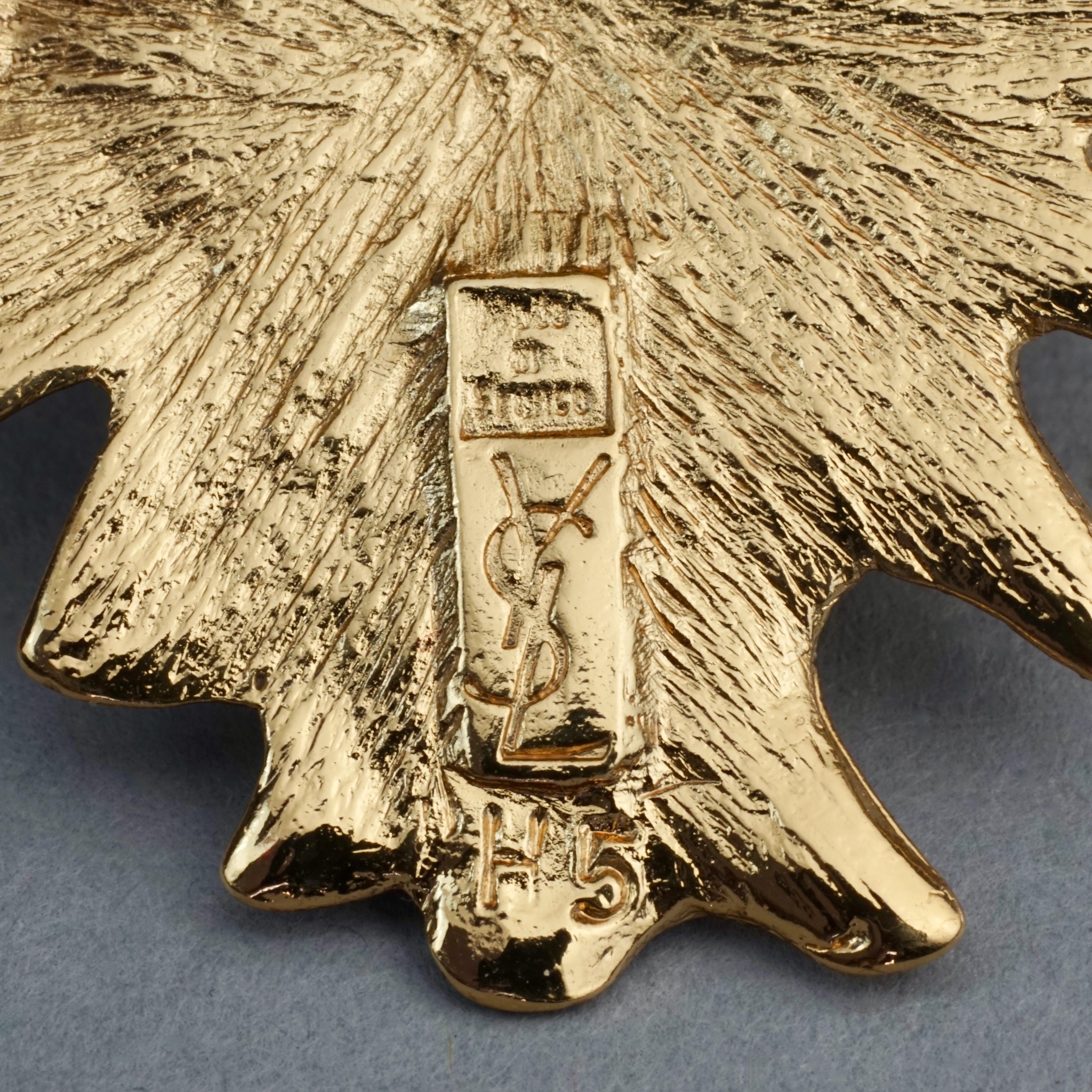 Broche pendentif vintage YVES SAINT LAURENT Ysl Goossens avec visage de soleil 6