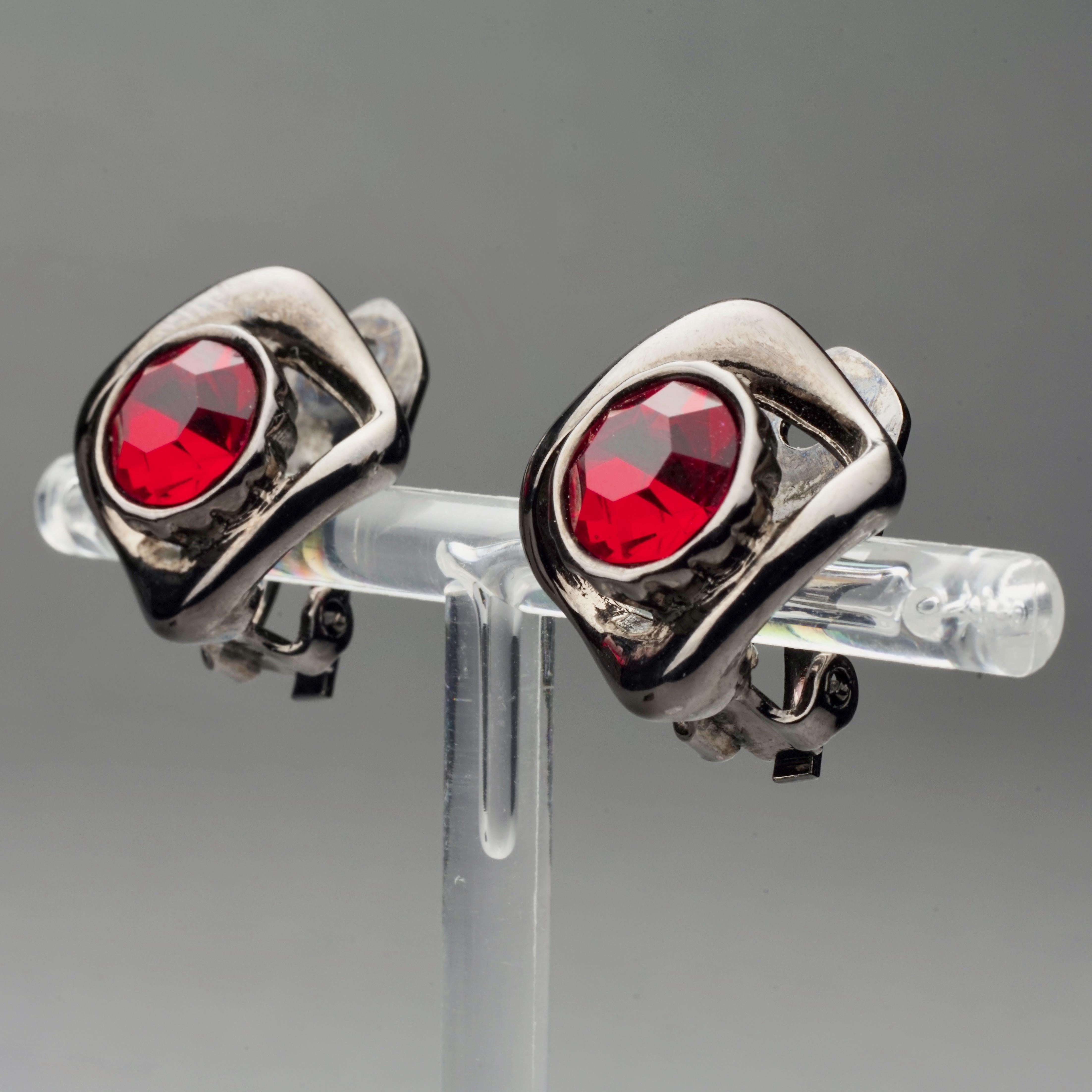 Vintage YVES SAINT LAURENT Ysl Gunmetal Ruby Rhinestone Earrings For Sale 1