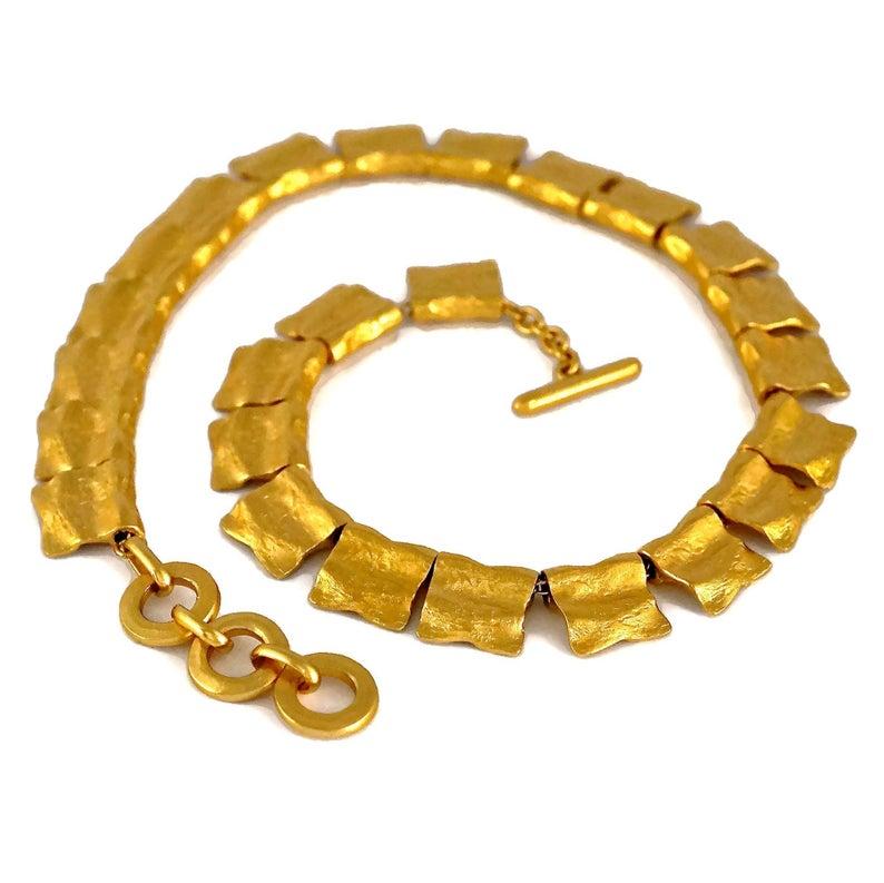 Vintage YVES SAINT LAURENT Ysl Hammered Gilt Flap Charm Necklace 3