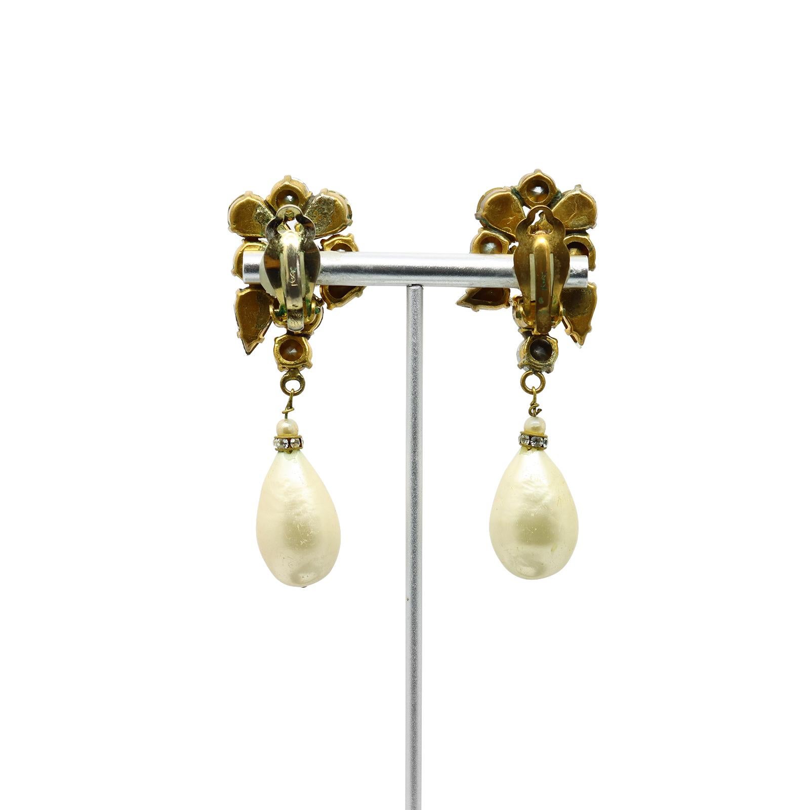 Vintage Yves Saint Laurent YSL Haute Couture Gold Pearl Earrings Circa 1980s For Sale 3