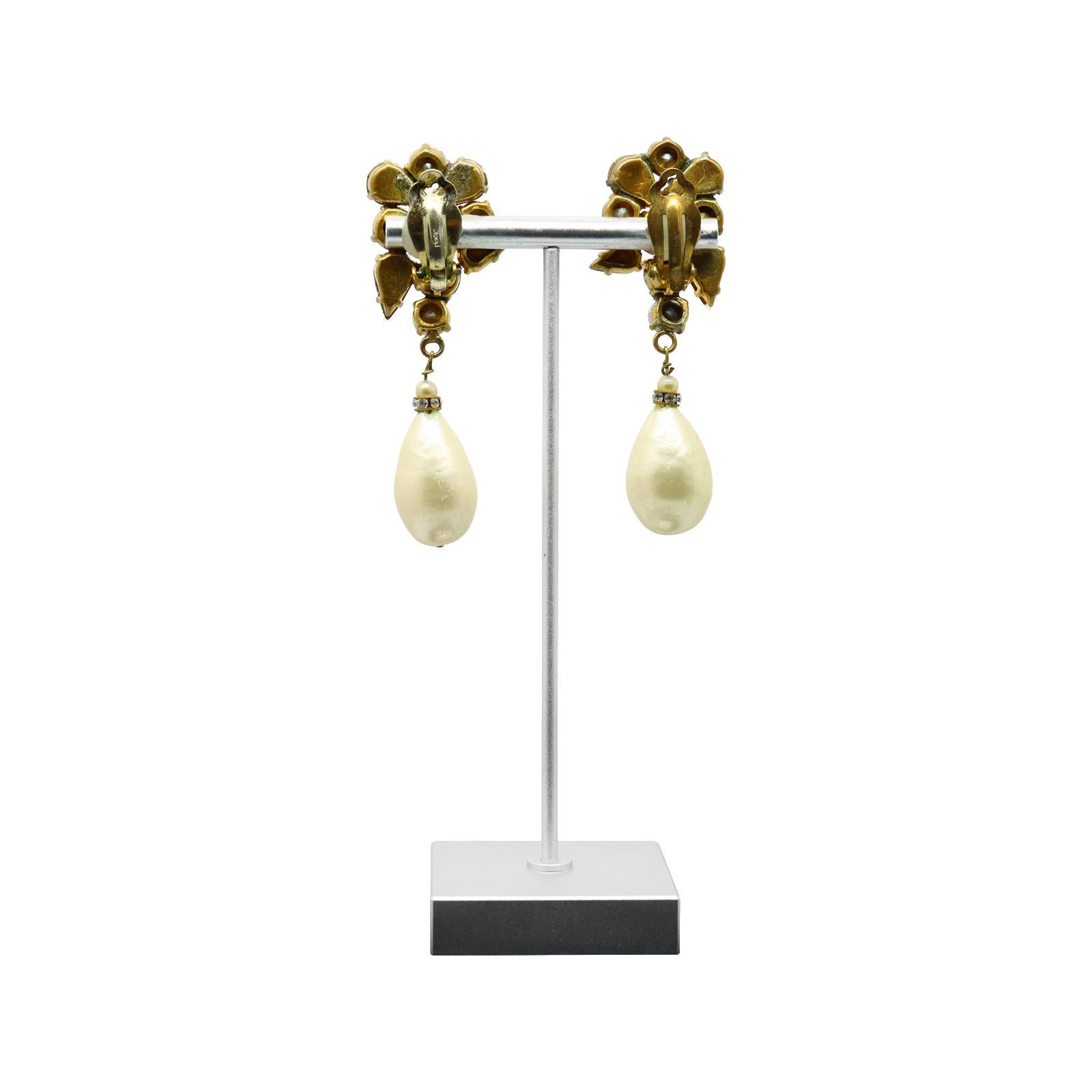 Vintage Yves Saint Laurent YSL Haute Couture Gold Pearl Earrings Circa 1980s For Sale 4